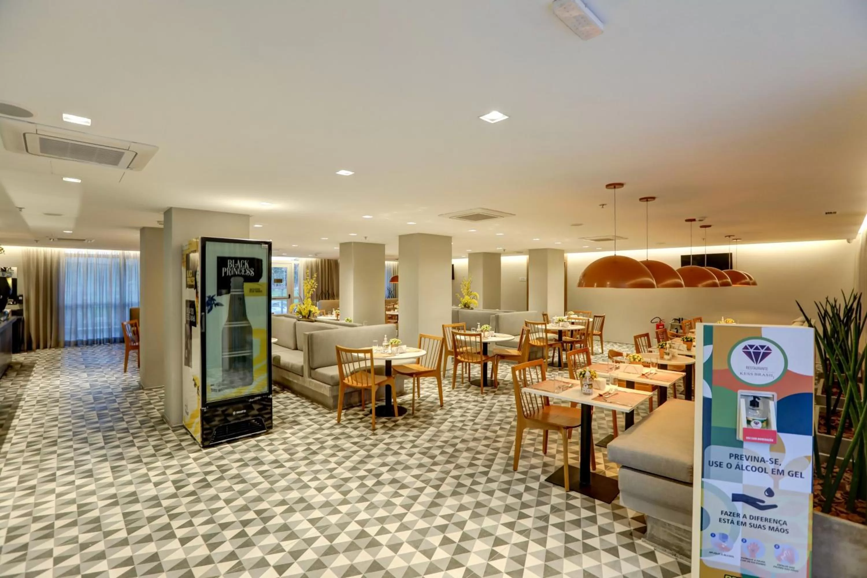 Restaurant/places to eat in Comfort Hotel Guarulhos Aeroporto
