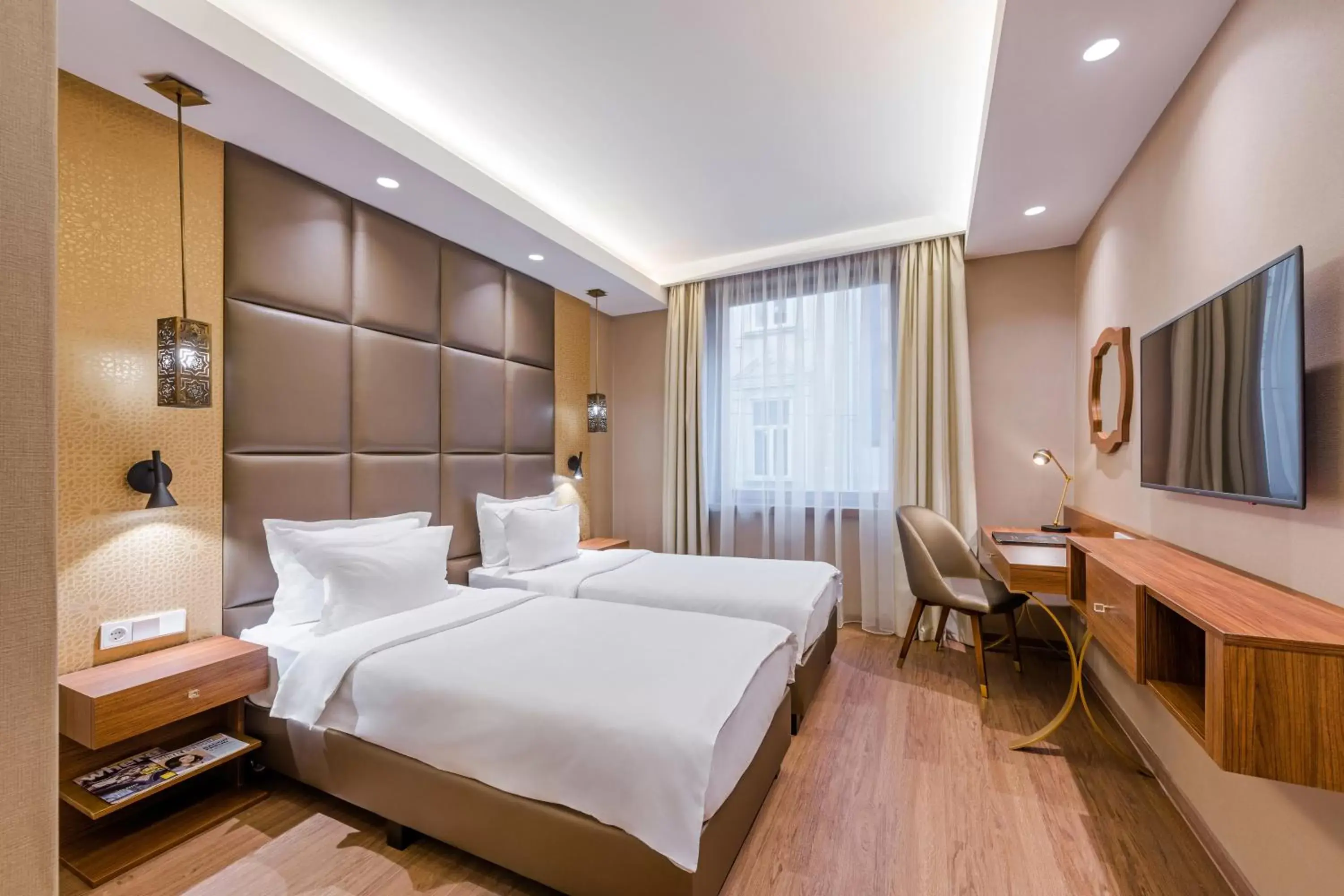 Standard Double or Twin Room in Continental Hotel Budapest Standard Double or Twin Room in Continental Hotel Budapest