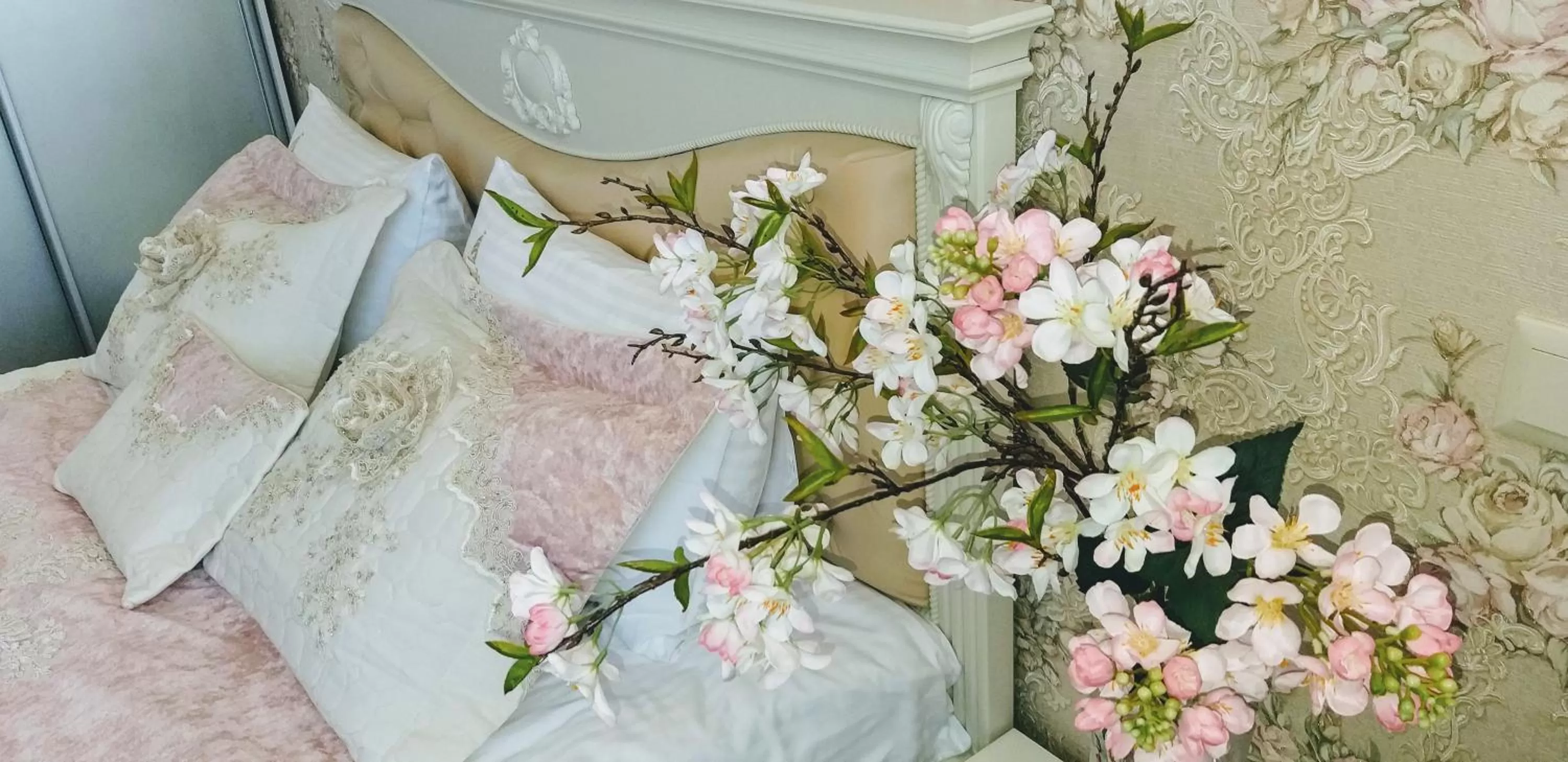 Decorative detail in Shalanda