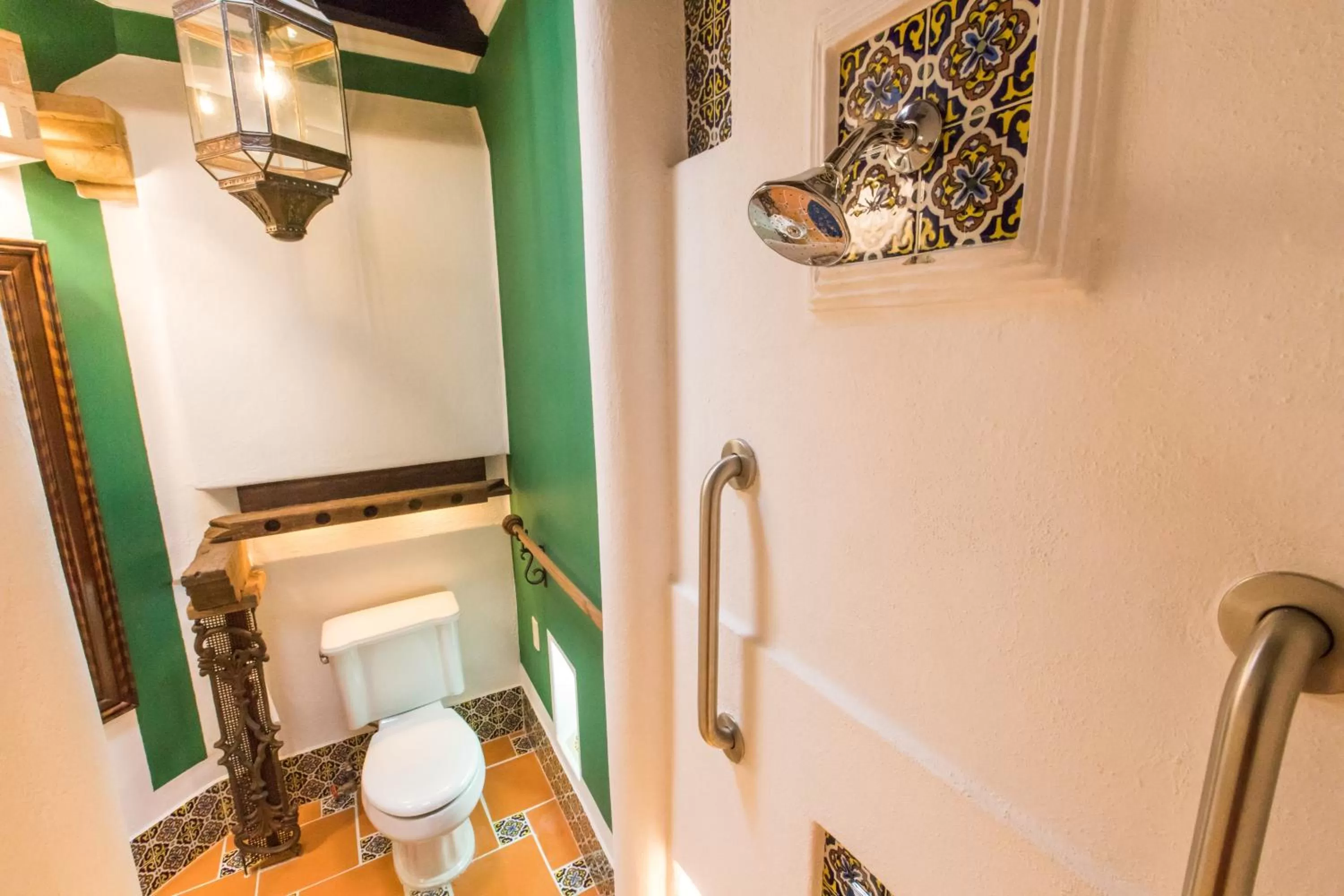 Shower in Sanbernabé tres