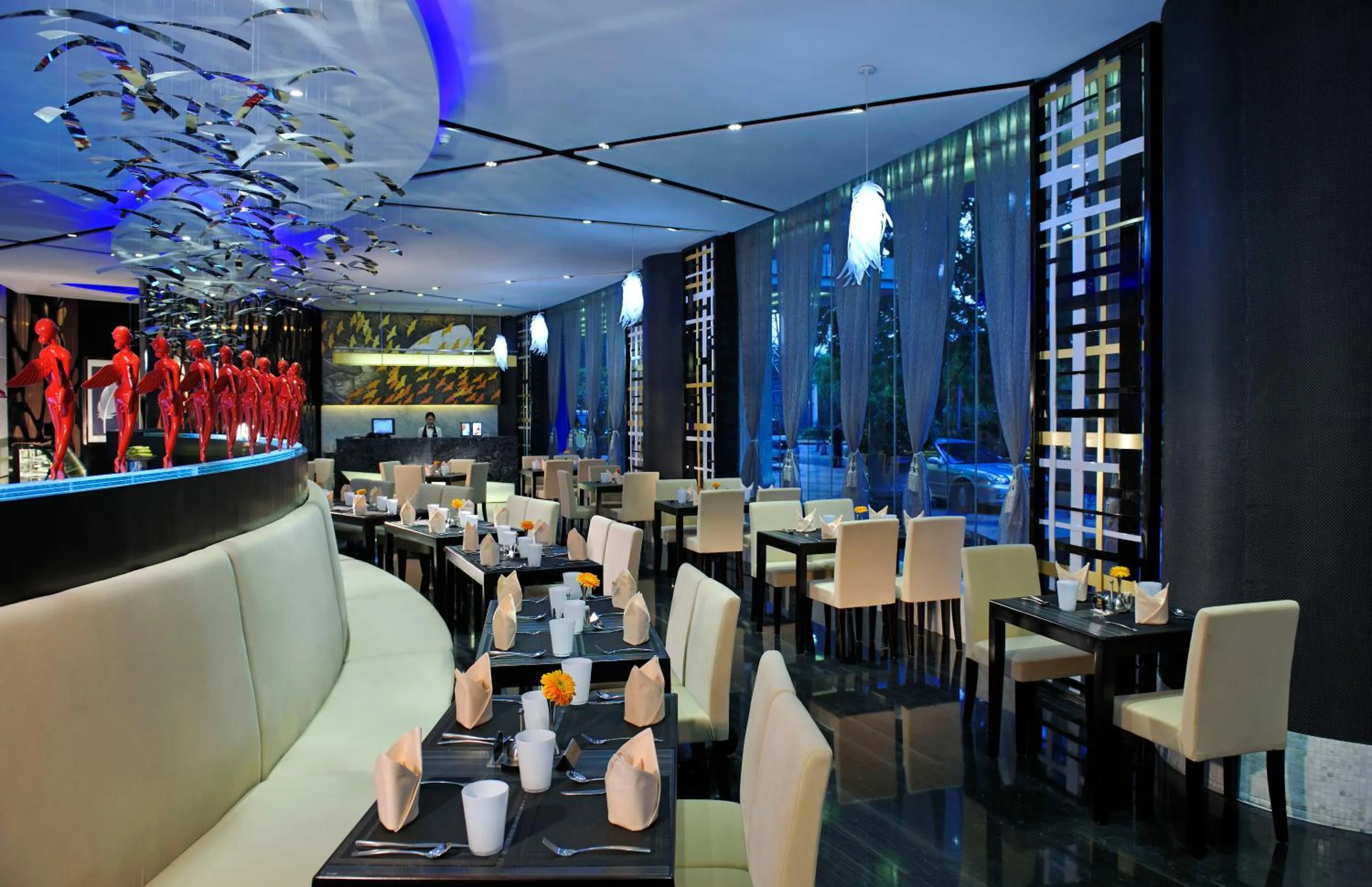 Restaurant/places to eat in Shenzhenair International Hotel