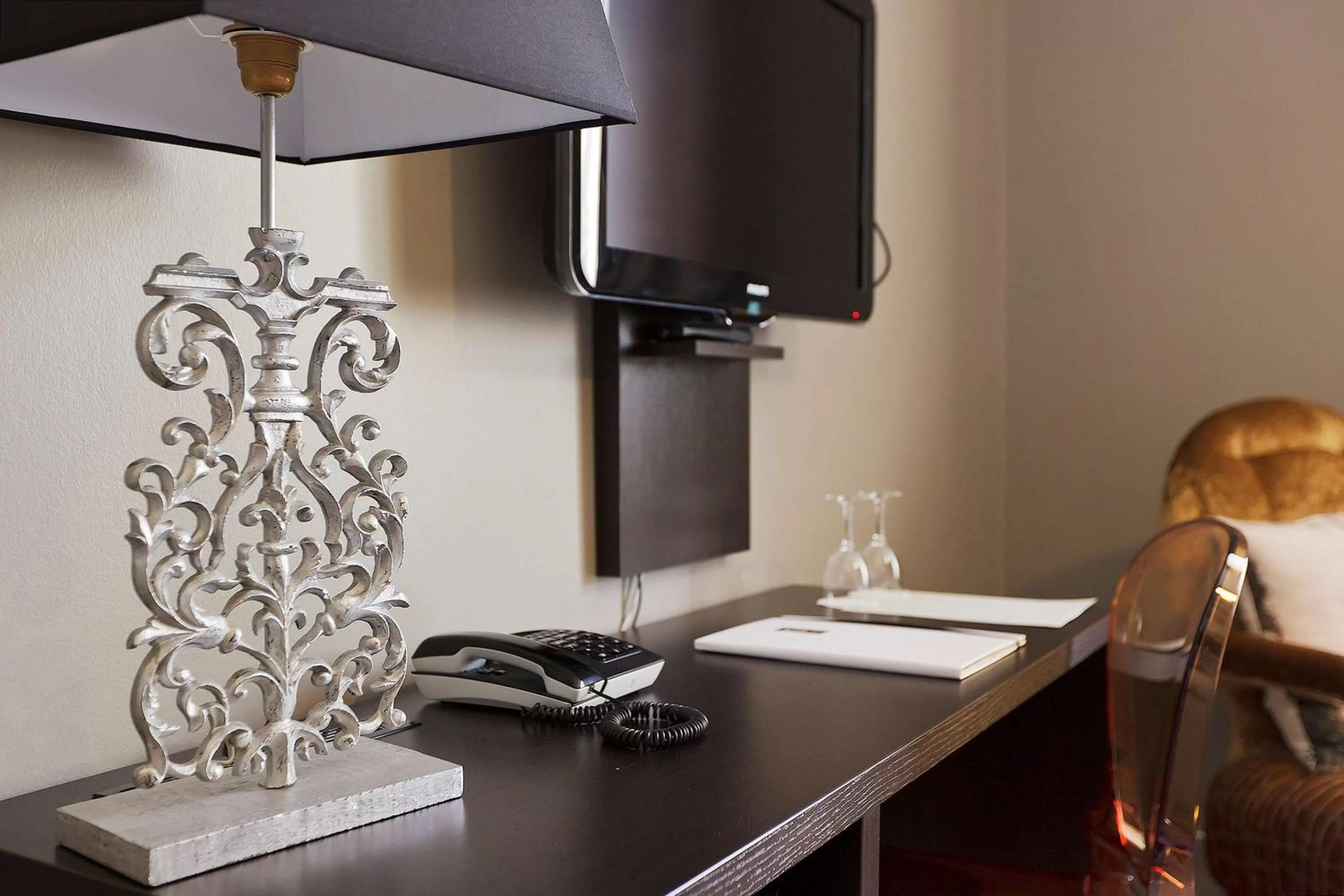 Photo of the whole room in Saga Hotel Oslo, WorldHotels Crafted