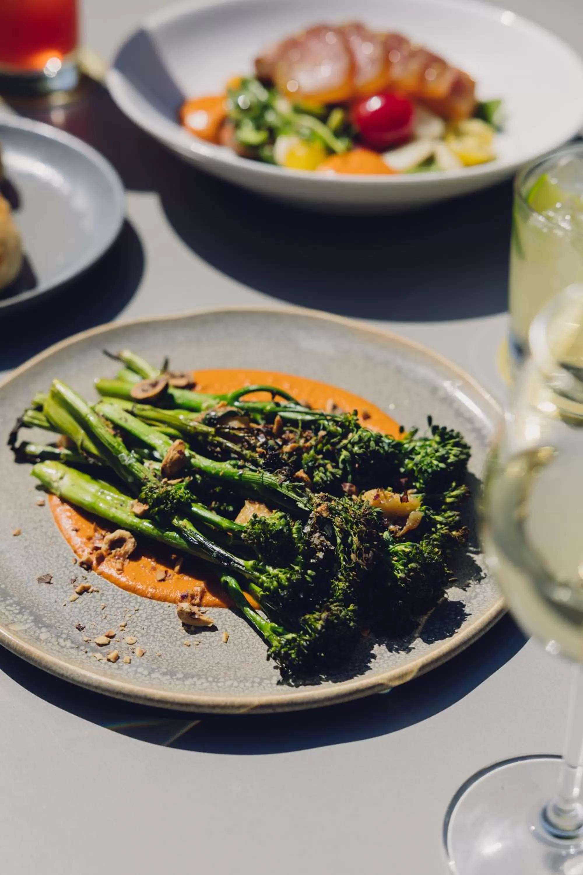 Restaurant/places to eat in Oak Bay Beach Hotel