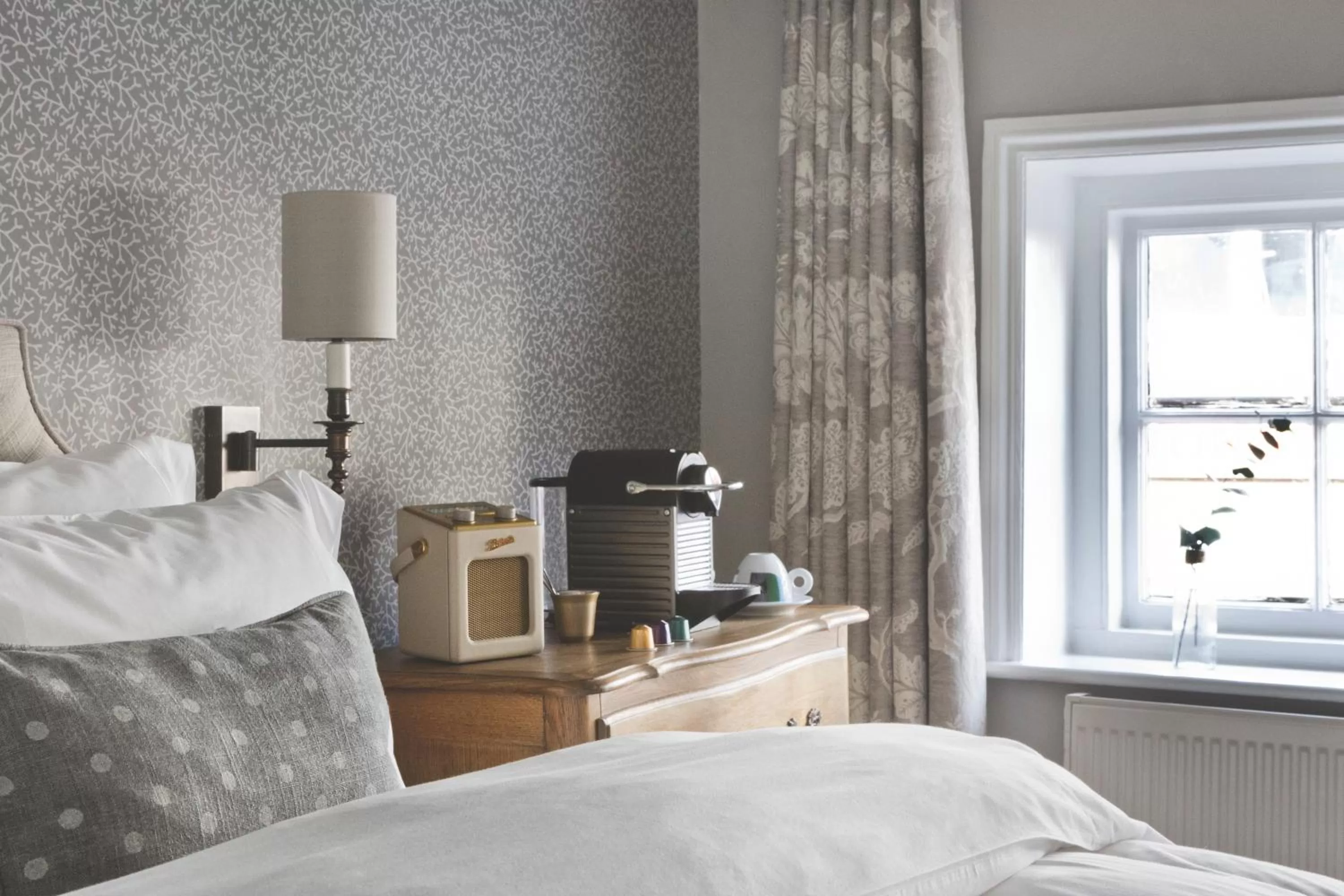 Bedroom, Bed in The Old Drum