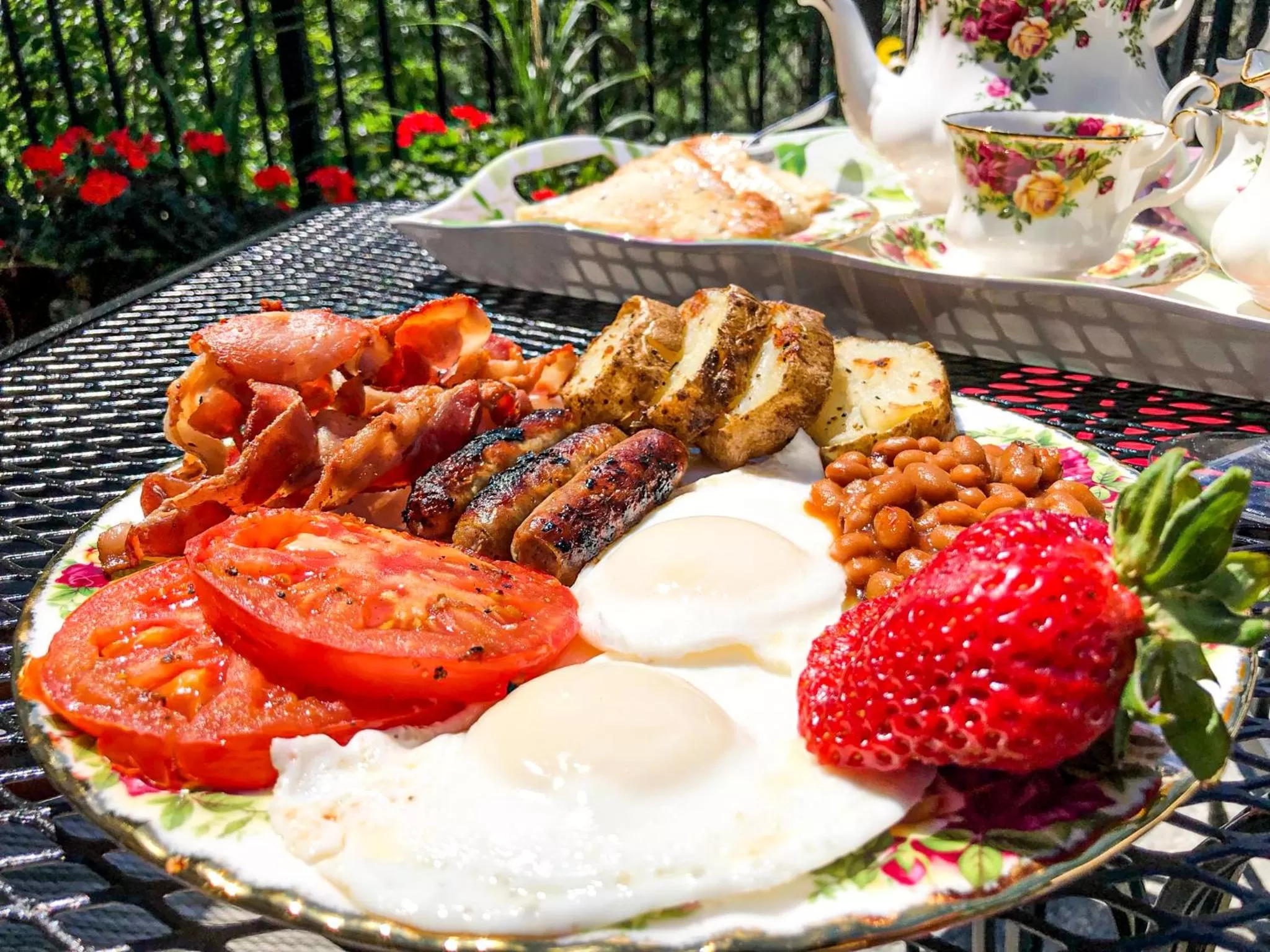 Food and drinks in Wolf Creek Bed and Breakfast