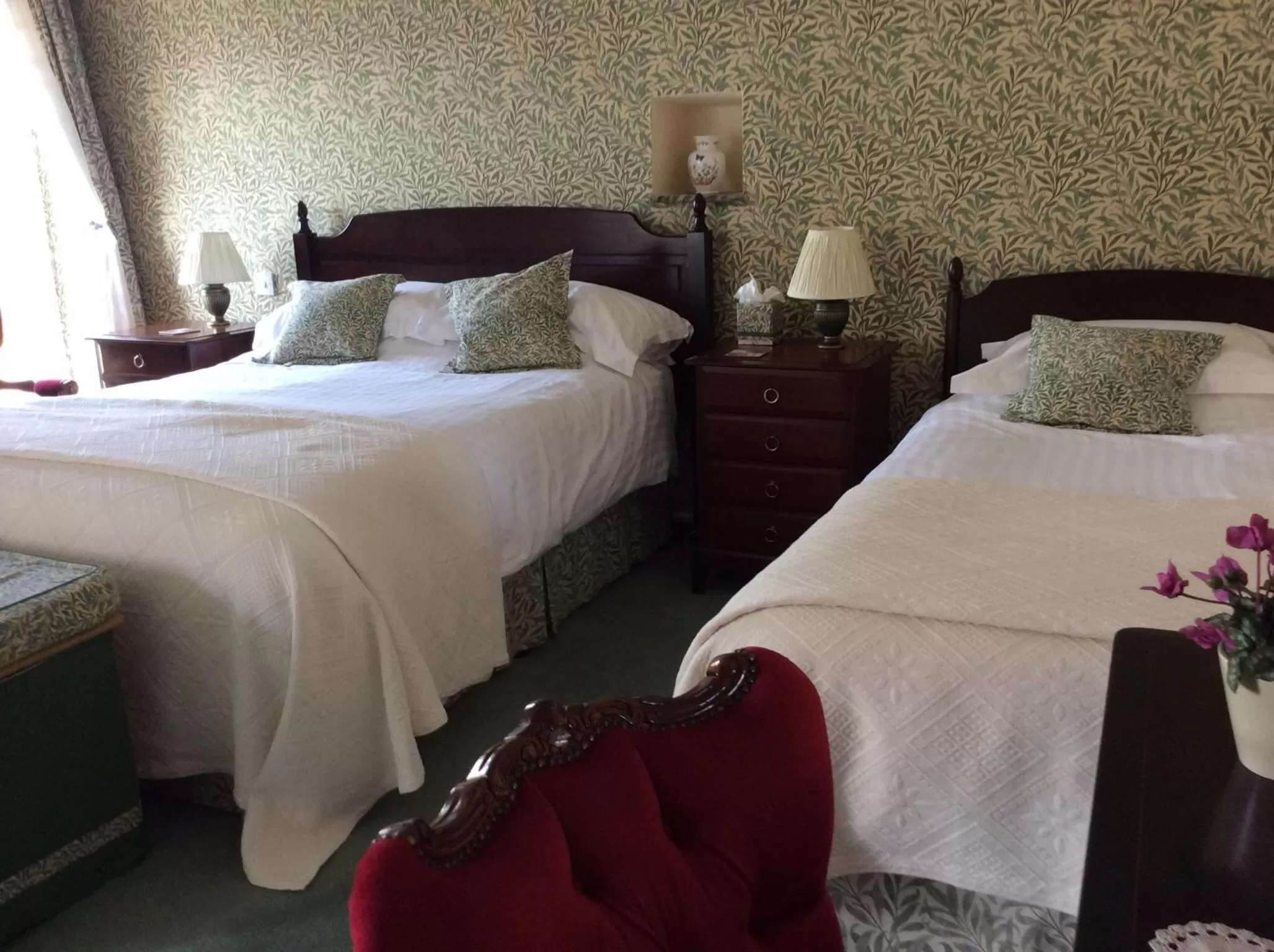 Bedroom, Bed in Whashton Springs Farmhouse B&B