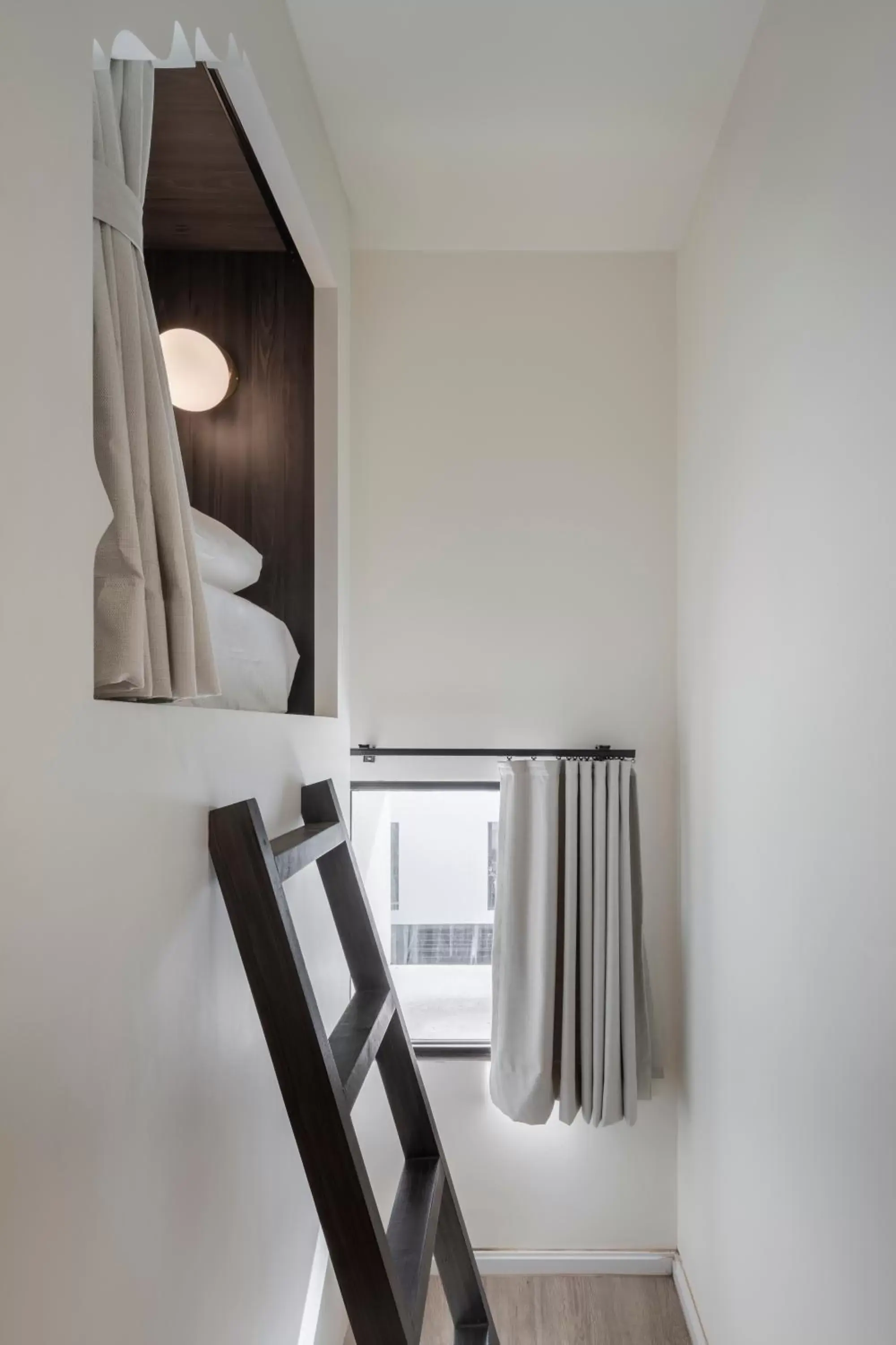 Single Bed in Female Dormitory Room in Lilit Bang Lumphu Hotel Single Bed in Female Dormitory Room in Lilit Bang Lumphu Hotel