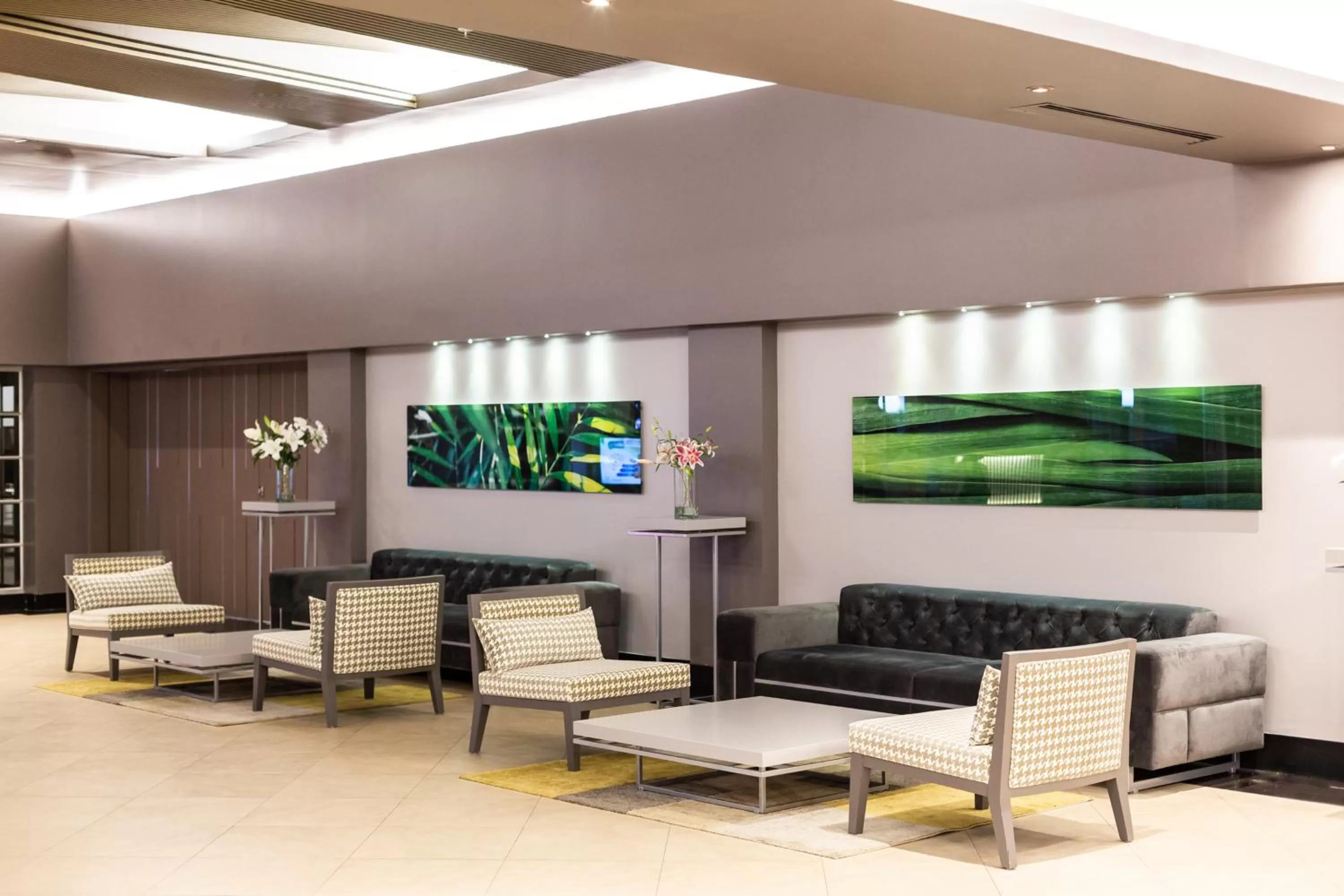 Banquet/Function facilities in Oro Verde Machala