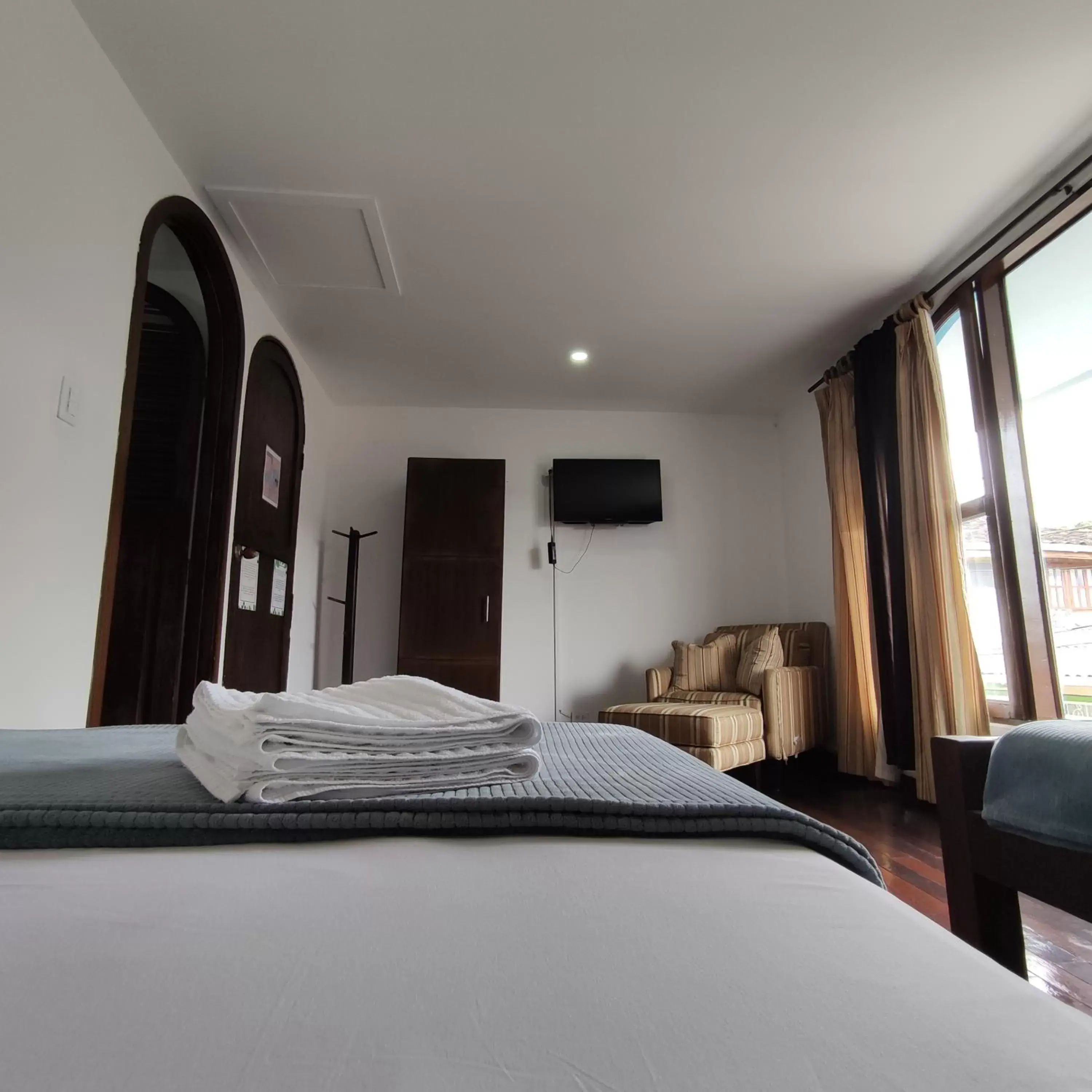 Deluxe Double or Twin Room in Hosteria De Mi Pueblo Deluxe Double or Twin Room in Hosteria De Mi Pueblo