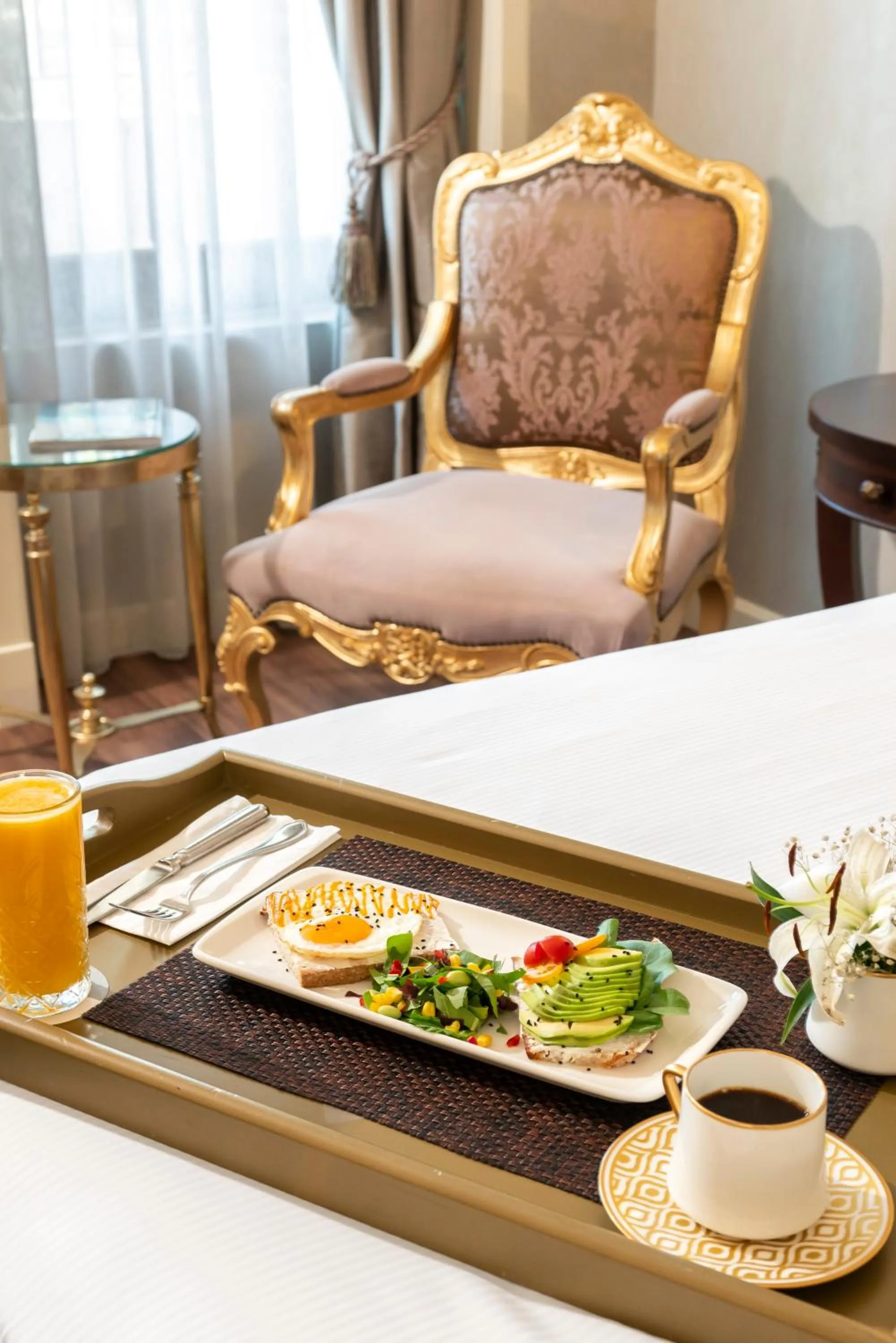 room service in Rixos Pera Istanbul