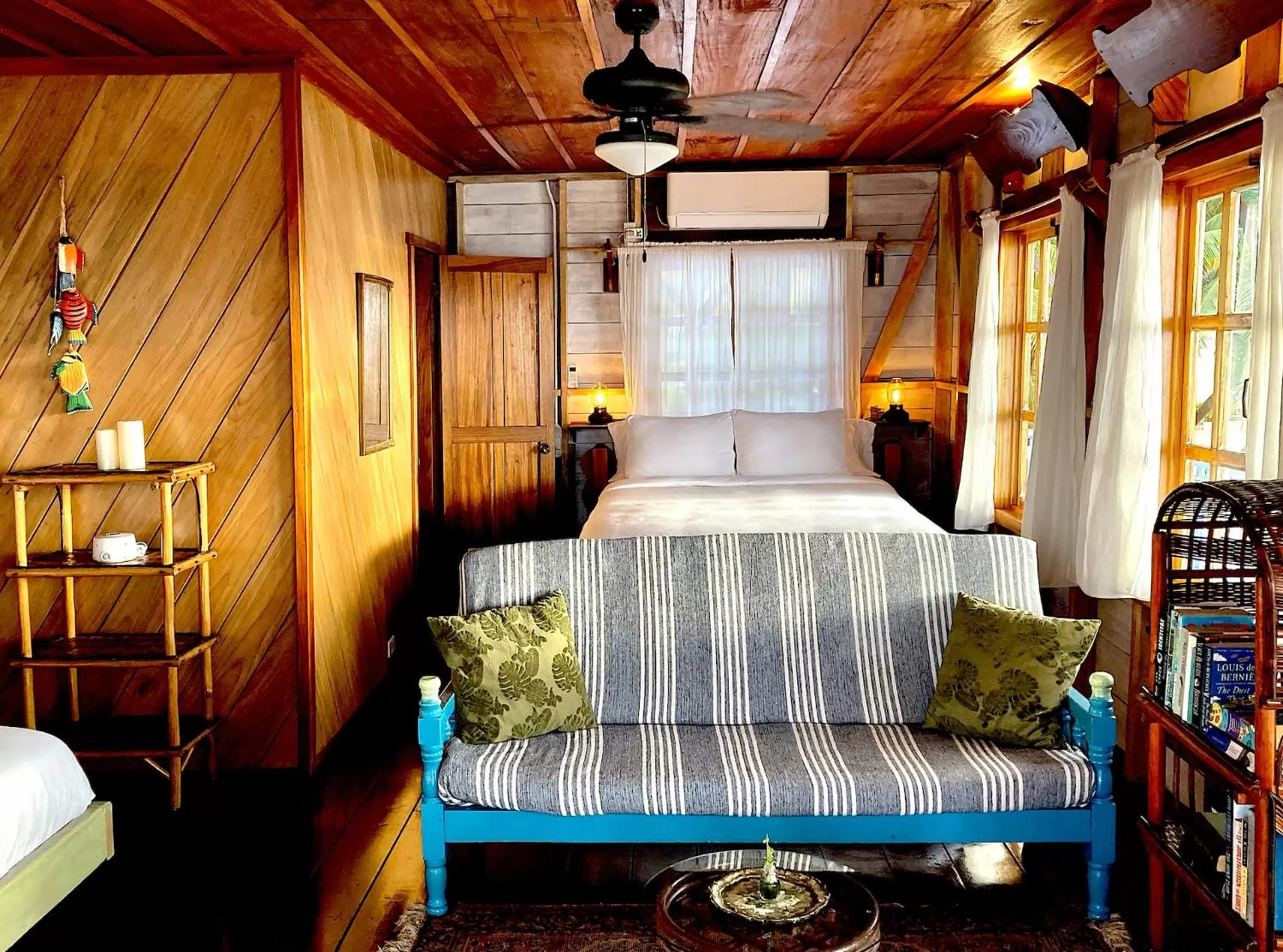 Bed in Casa Acuario Boutique Hotel