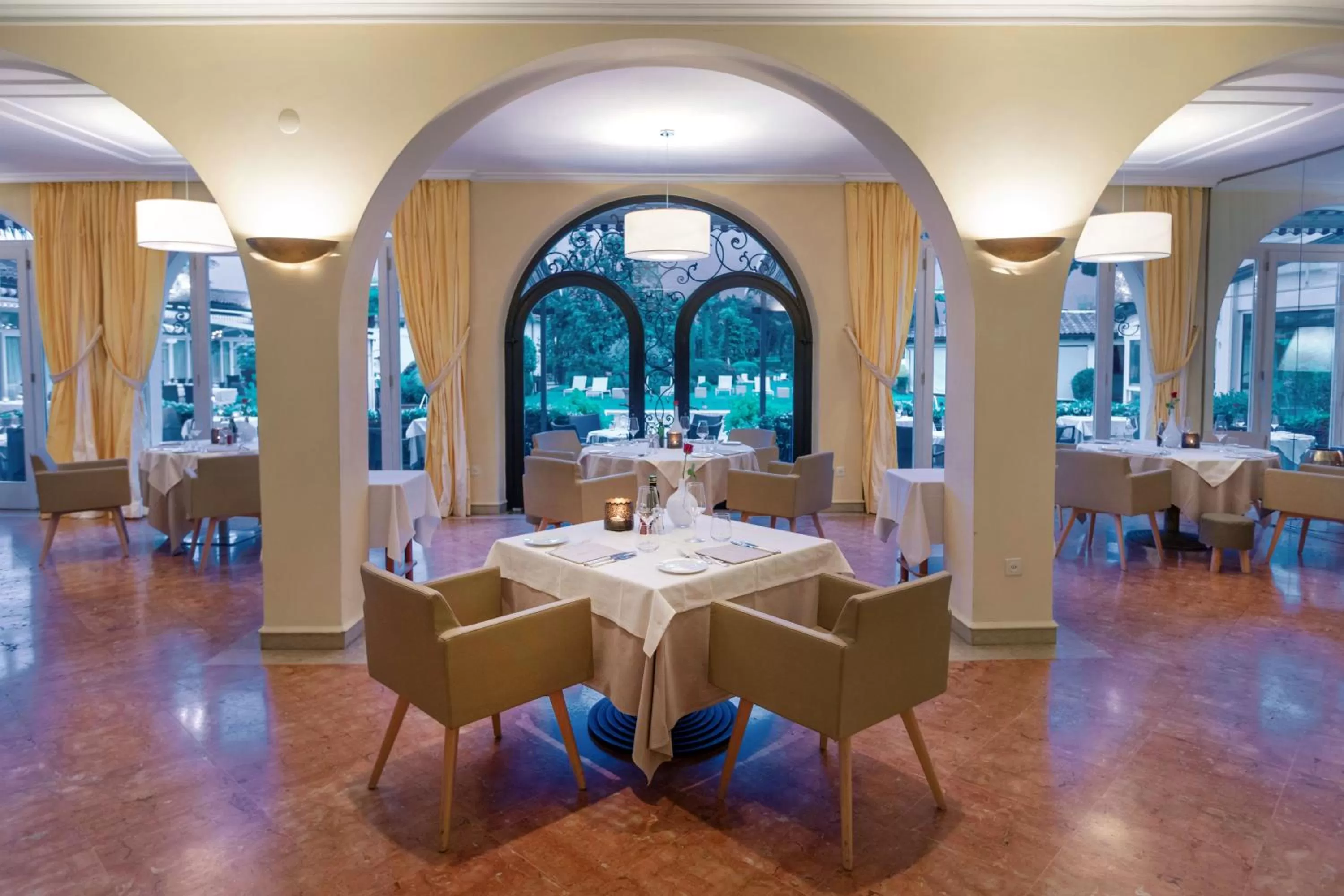 Restaurant/places to eat in Parkhotel Delta, Wellbeing Resort