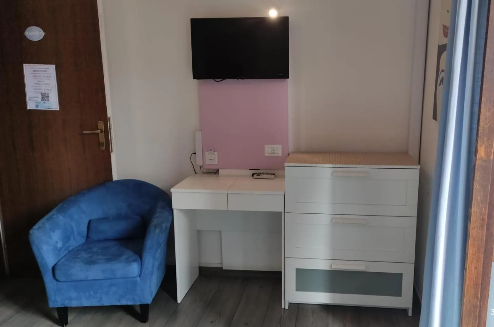 TV and multimedia in Megaride Guest House