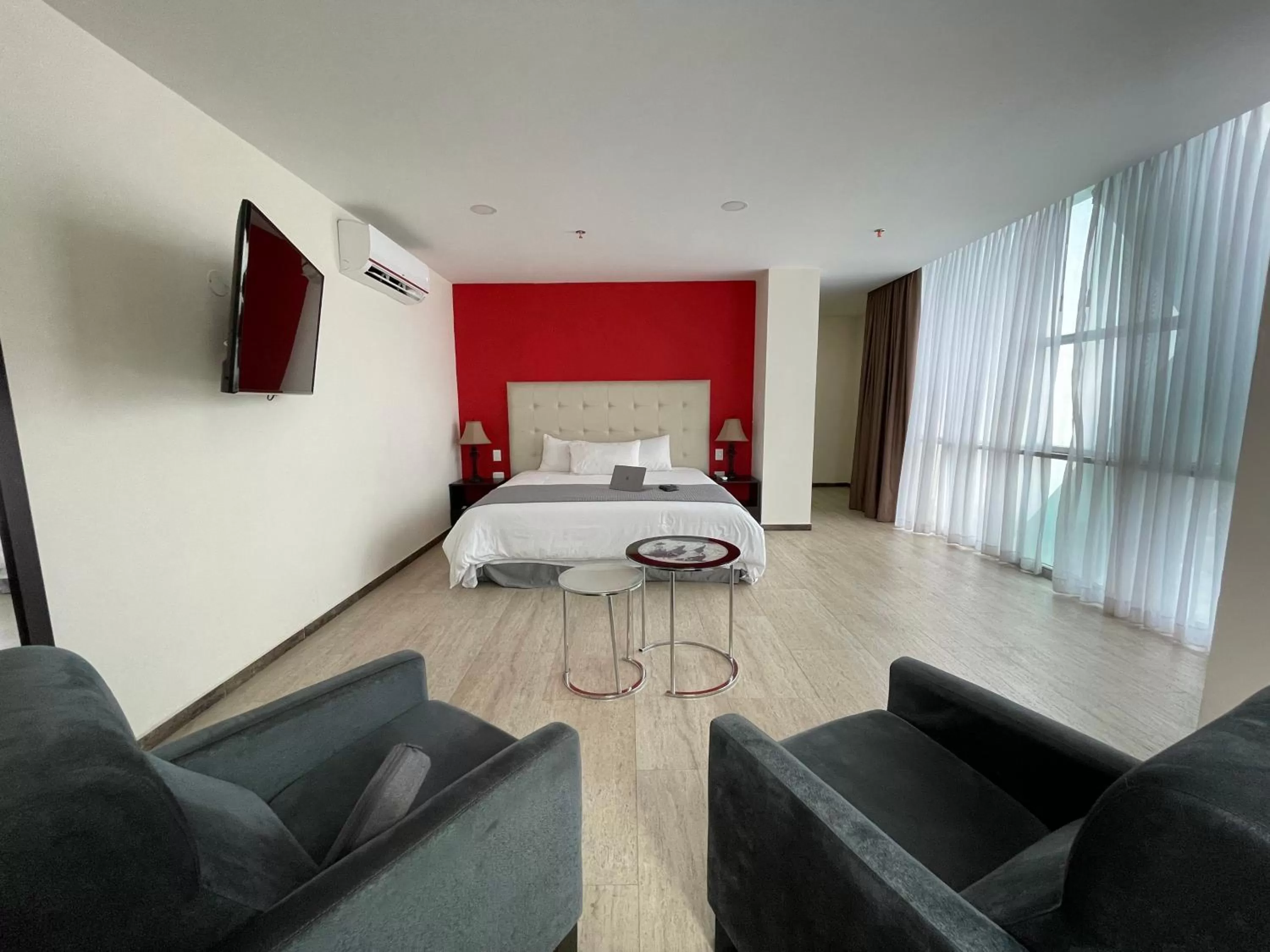 Photo of the whole room, Bed in Hotel H R amada Cúcuta