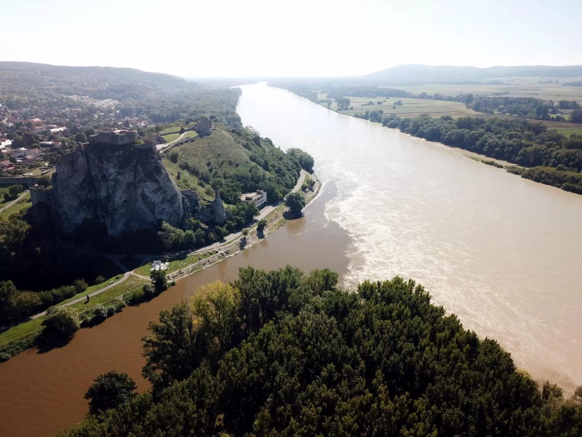 Fishing, Bird's-eye View in Spa & Pool Apartment Hotel - Restaurant VILLA IVICA