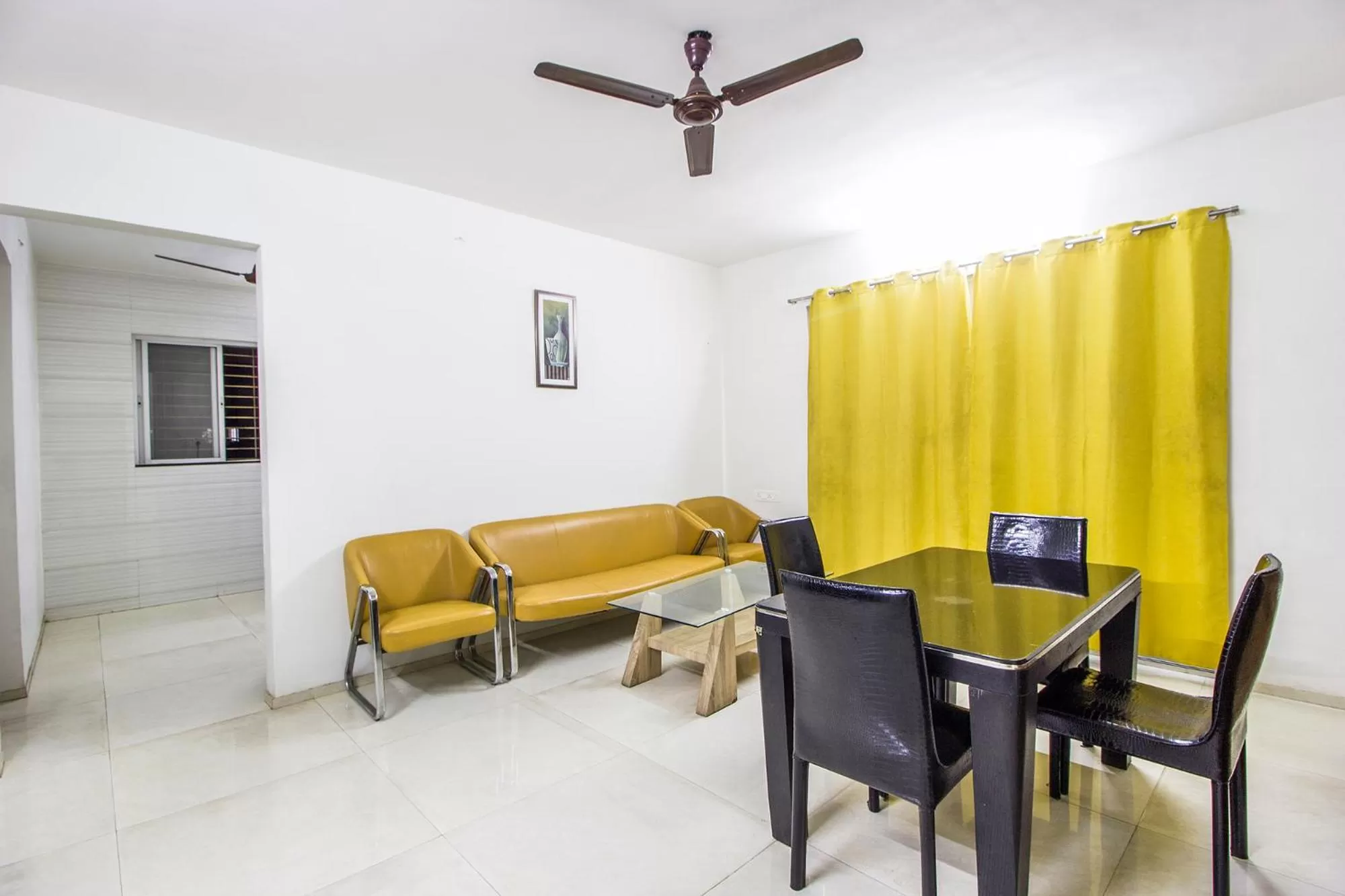 Seating Area in FabHotel Pruthamesh Pride