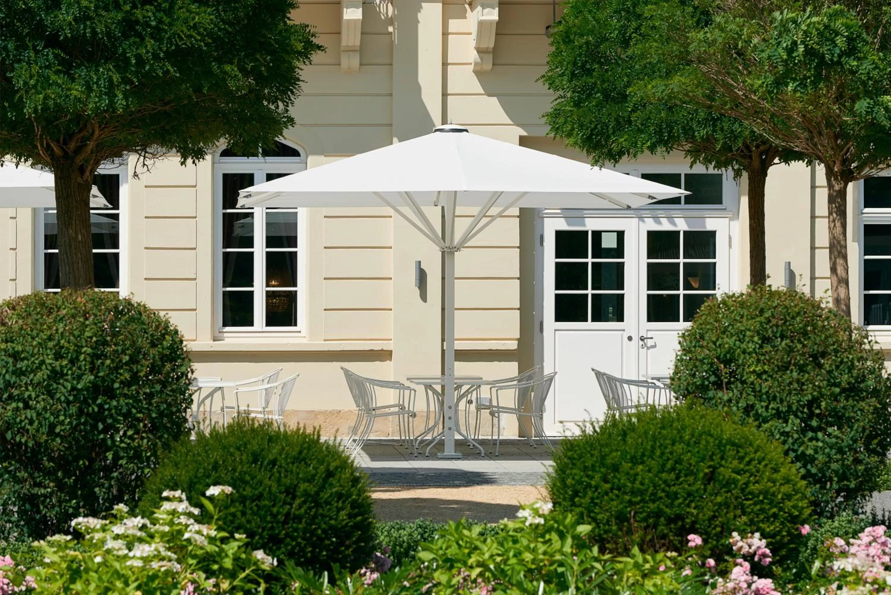 Garden in Hotel Elbresidenz an der Therme