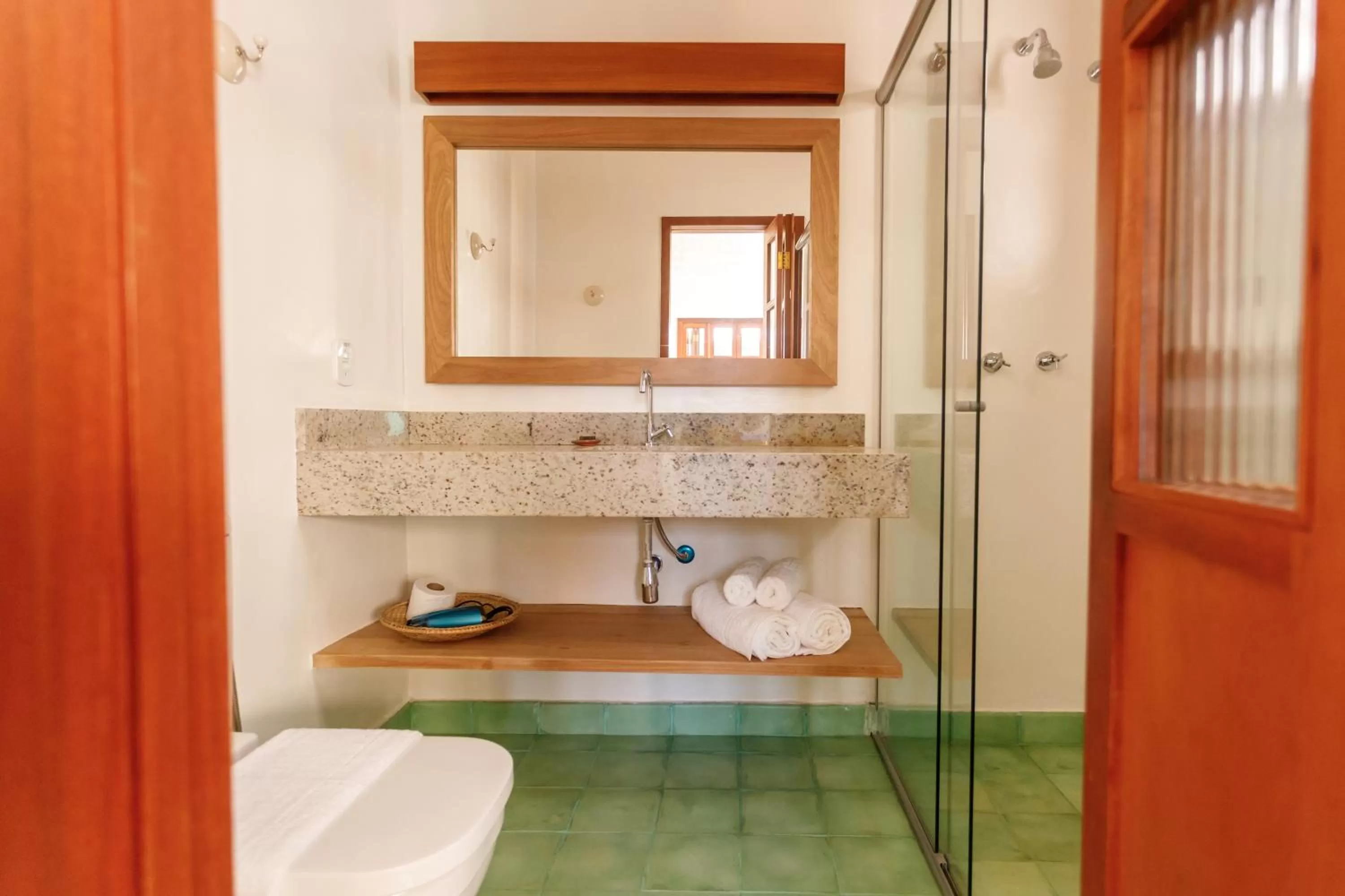 Bathroom in Green 53 Boutique Hotel