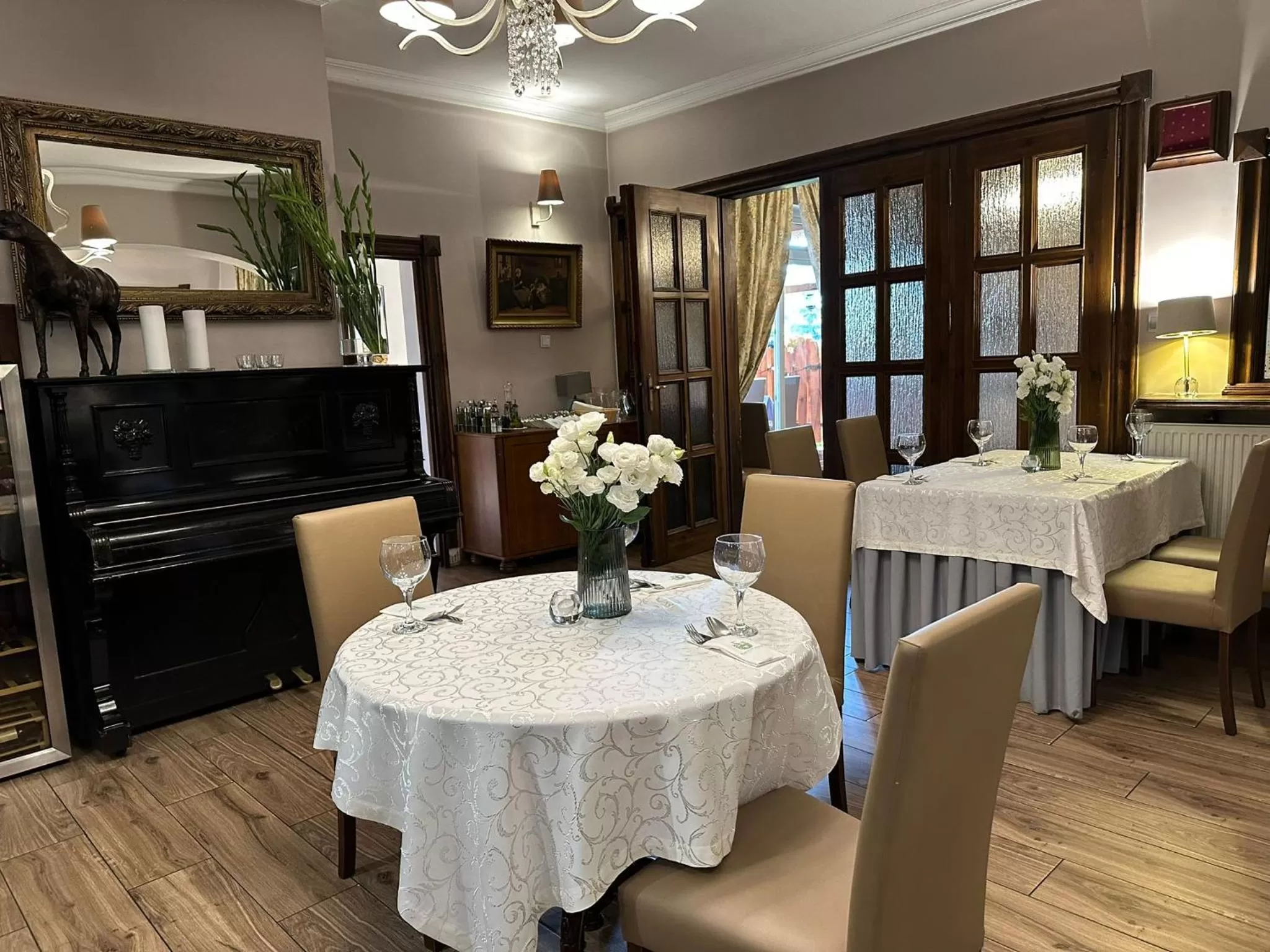 Restaurant/places to eat in Hotel Kresowianka