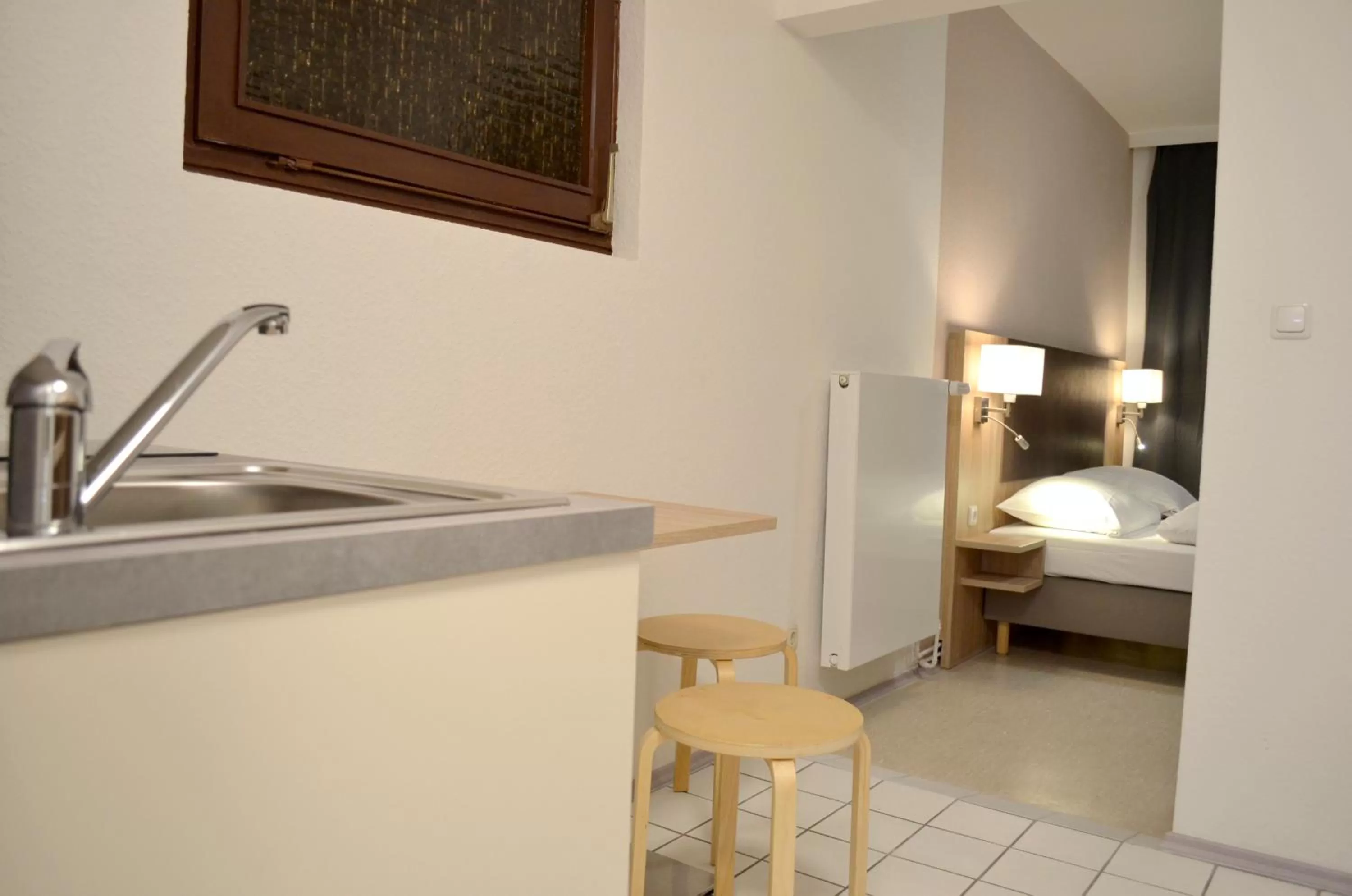 Kitchen or kitchenette, Kitchen/Kitchenette in Hana Aparthotel