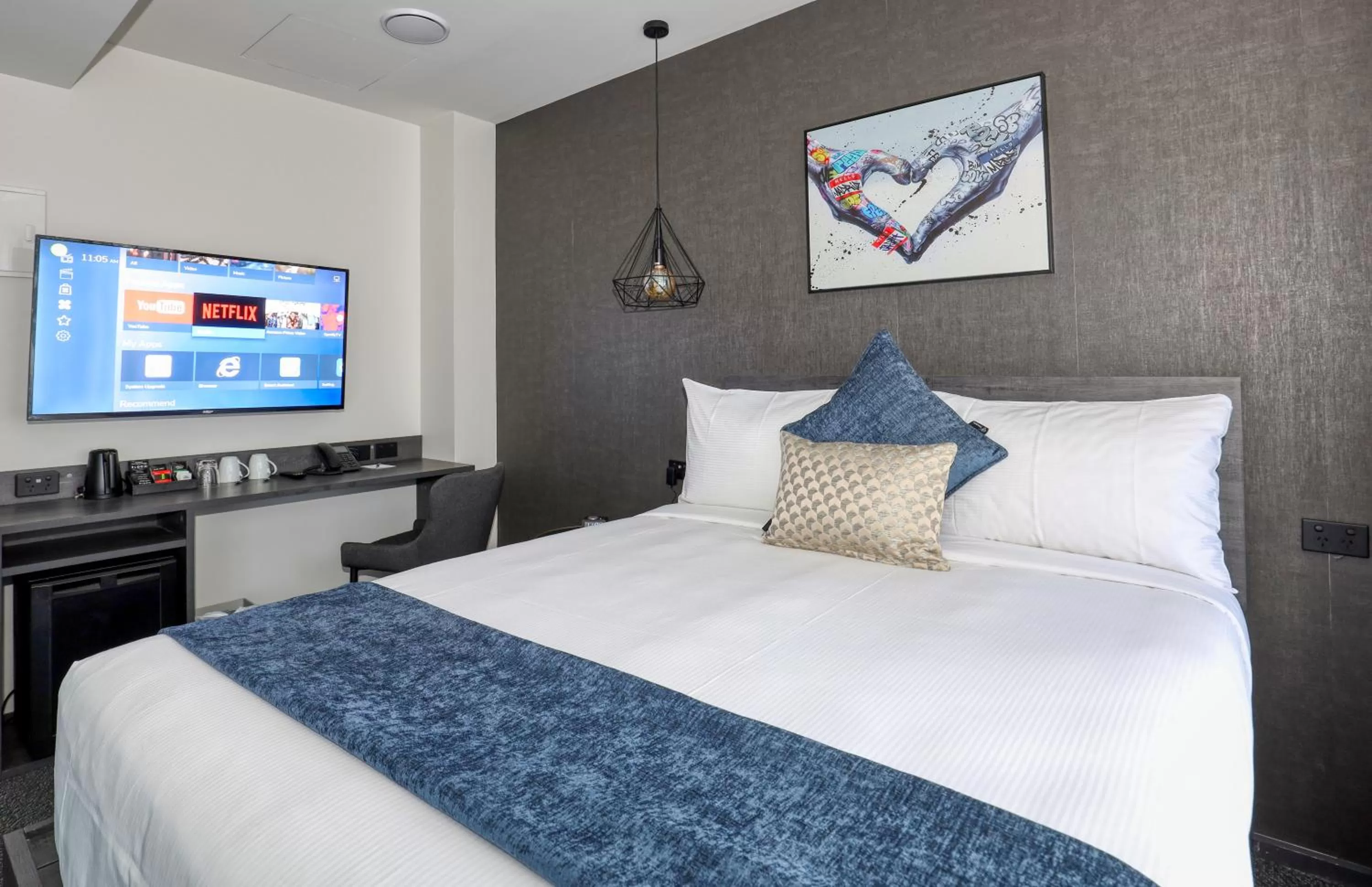 Bedroom, Bed in Microtel by Wyndham Wellington
