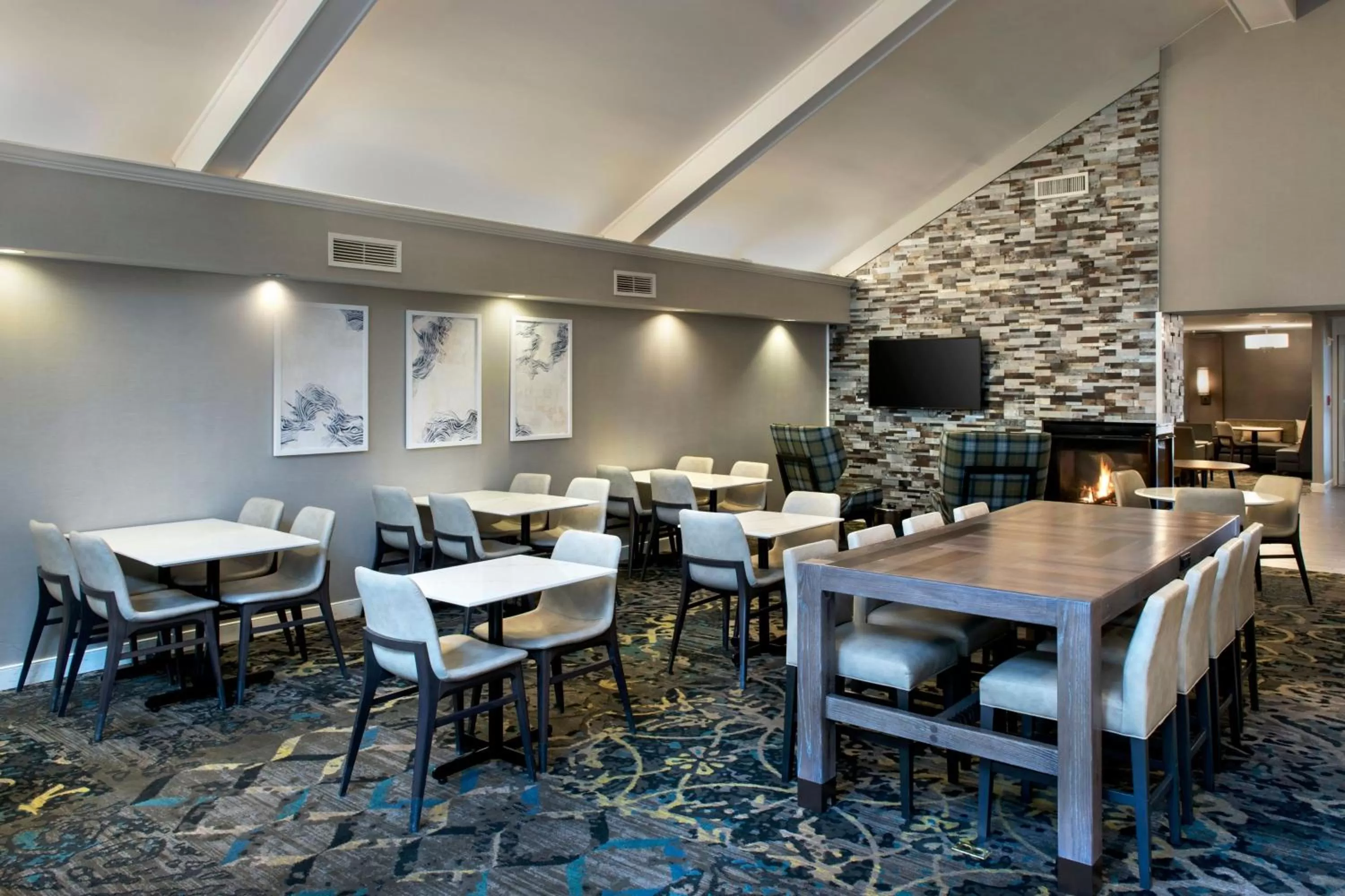 Lobby or reception in Residence Inn Fairfax Merrifield