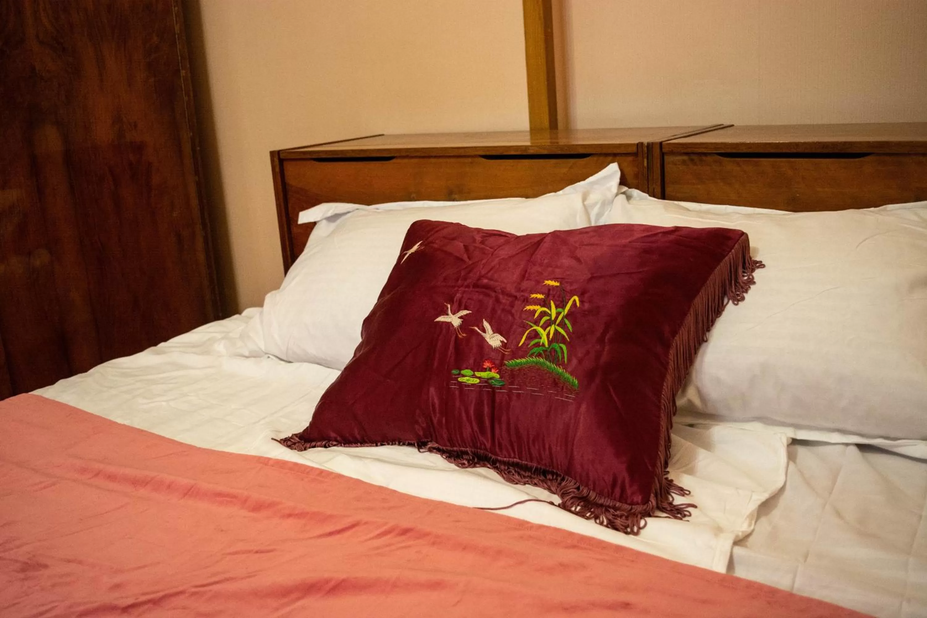 Bed in Sunflower Hotel