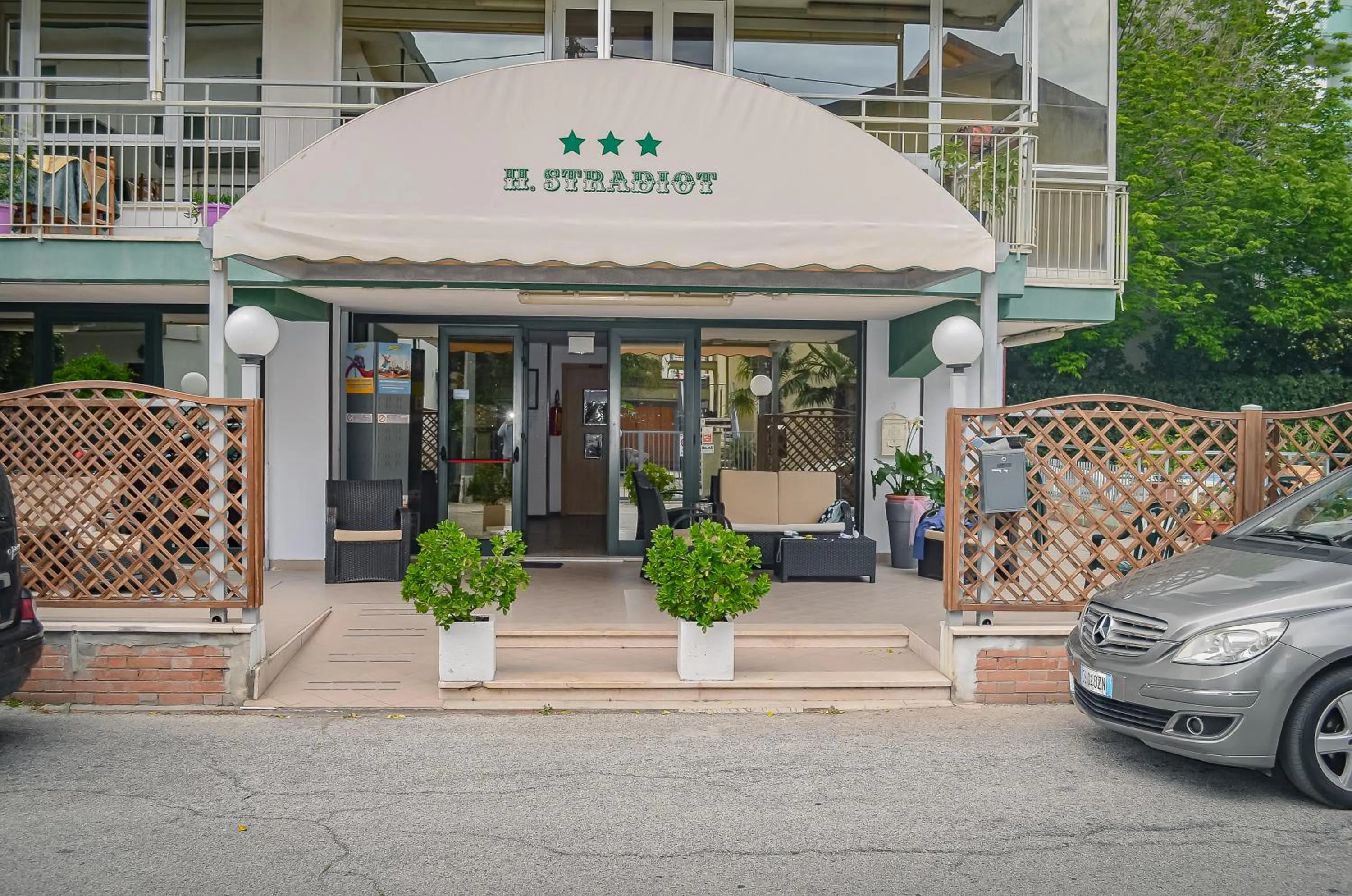 Facade/entrance in Hotel Stradiot