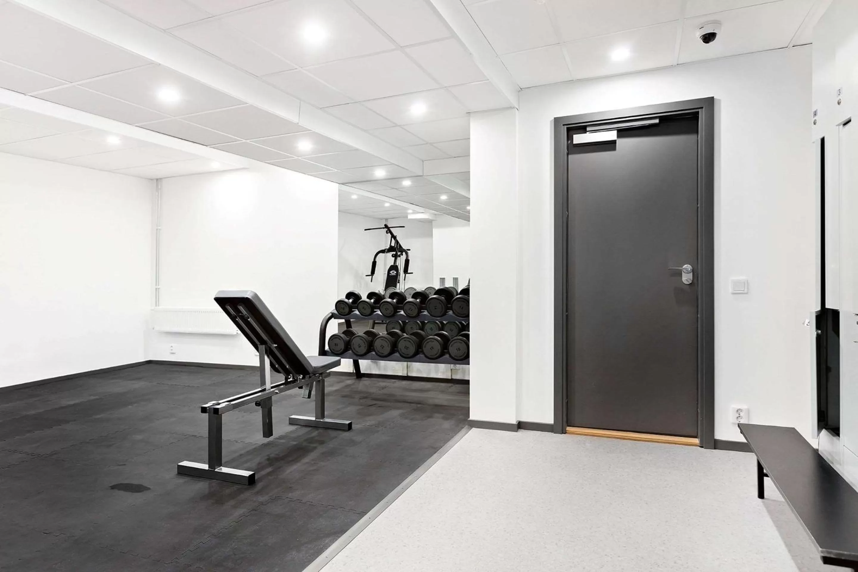 Fitness centre/facilities in Sure Hotel Studio by Best Western Bromma
