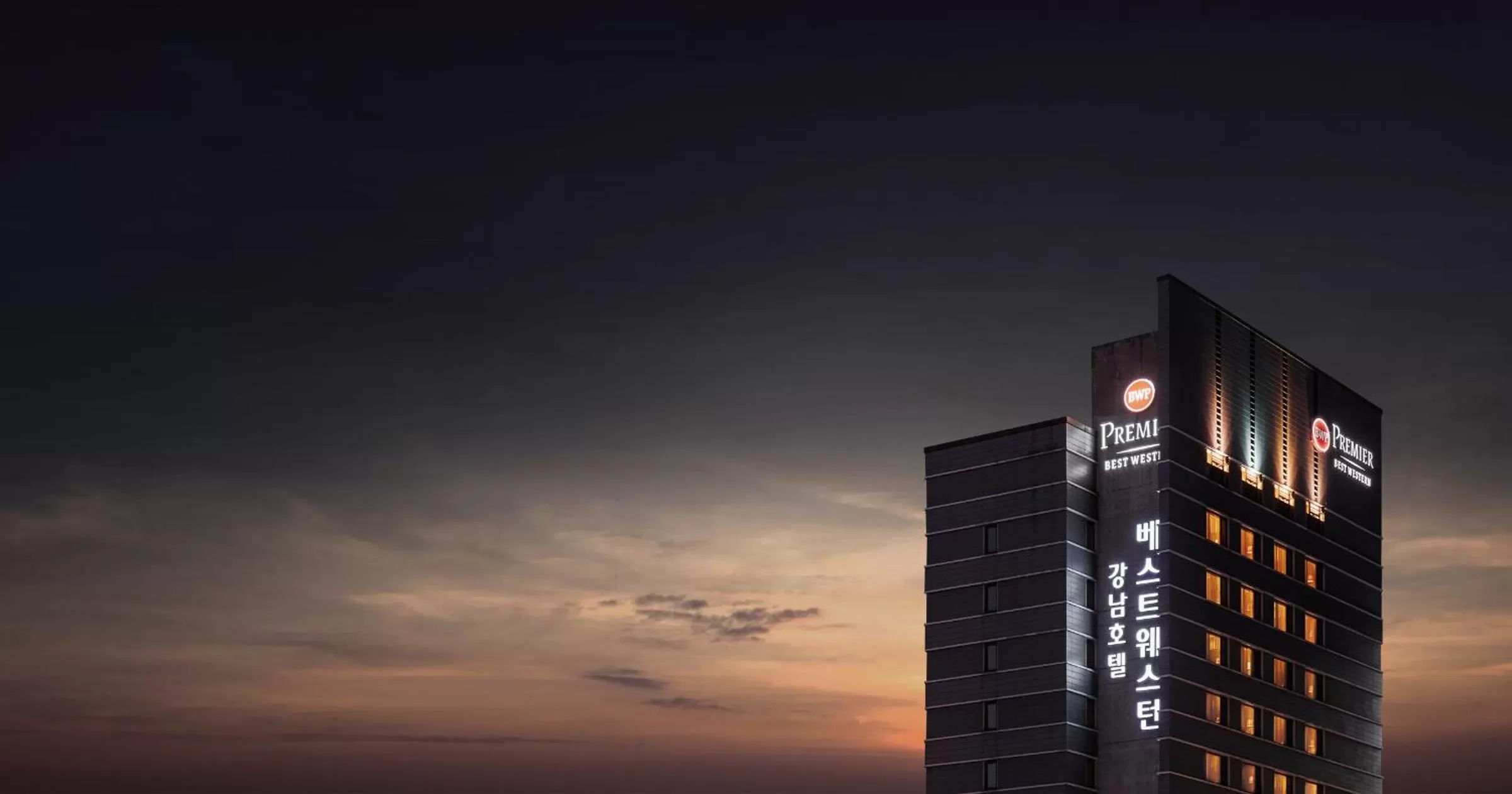 Property building in Best Western Premier Gangnam Hotel