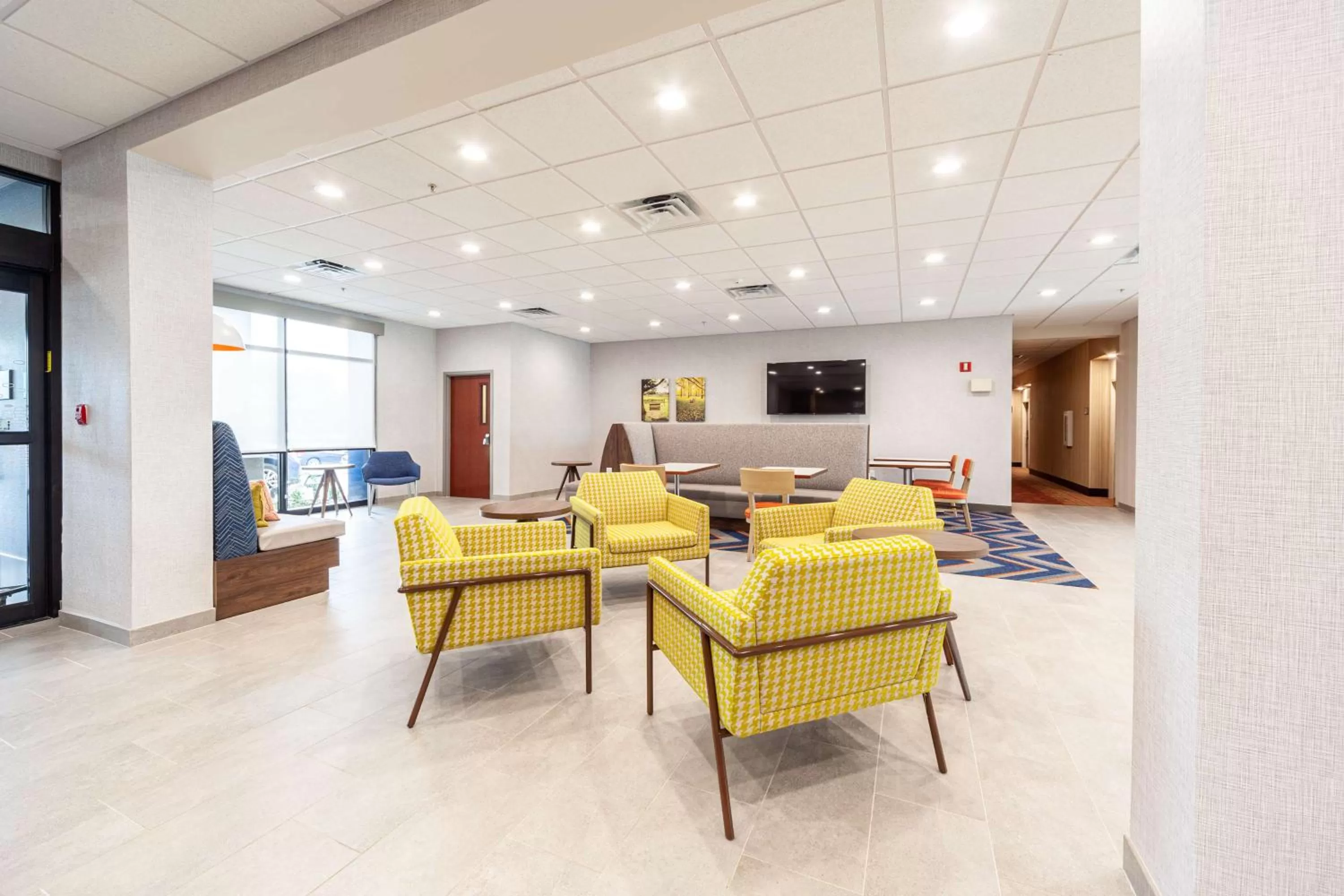 Lobby or reception in Hampton Inn Winchester
