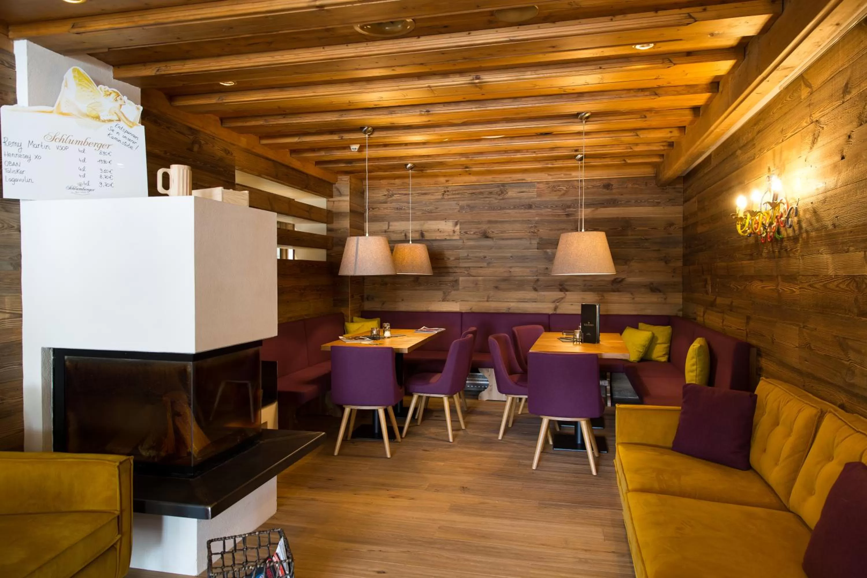 Communal lounge/ TV room in Hotel Hocheder