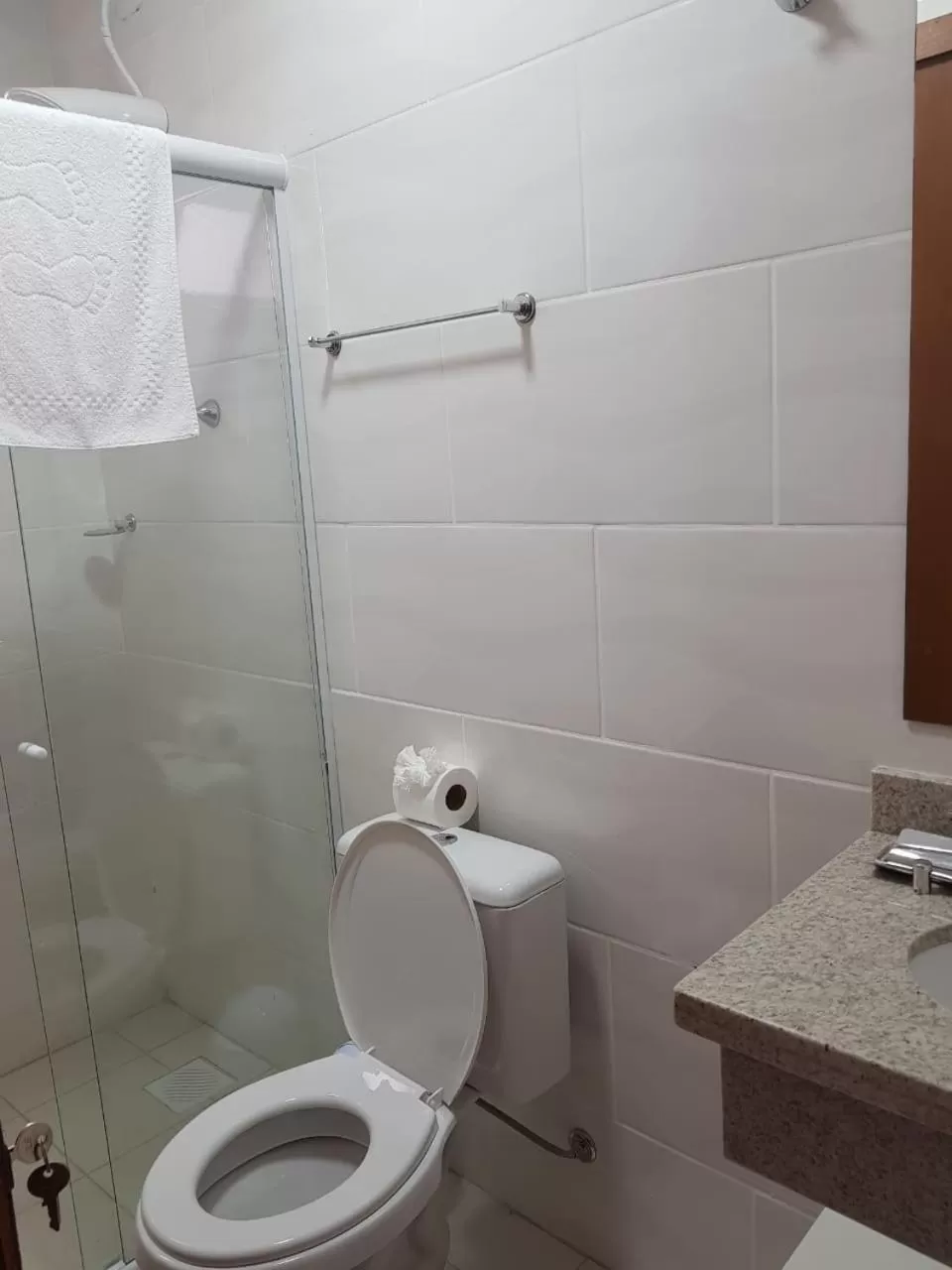 Bathroom in Beach House Floripa - Sunset