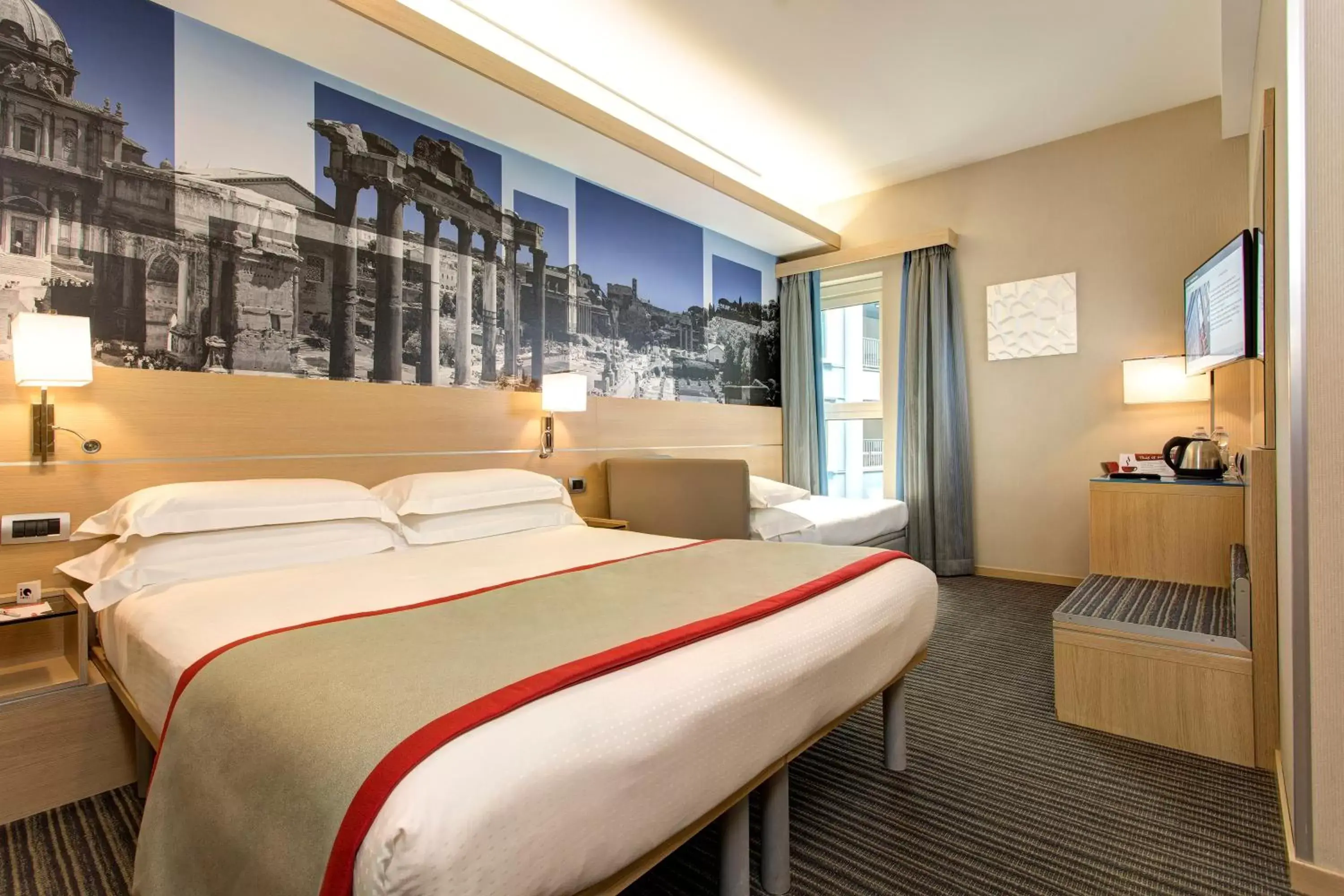 Triple Room in iQ Hotel Roma Triple Room in iQ Hotel Roma