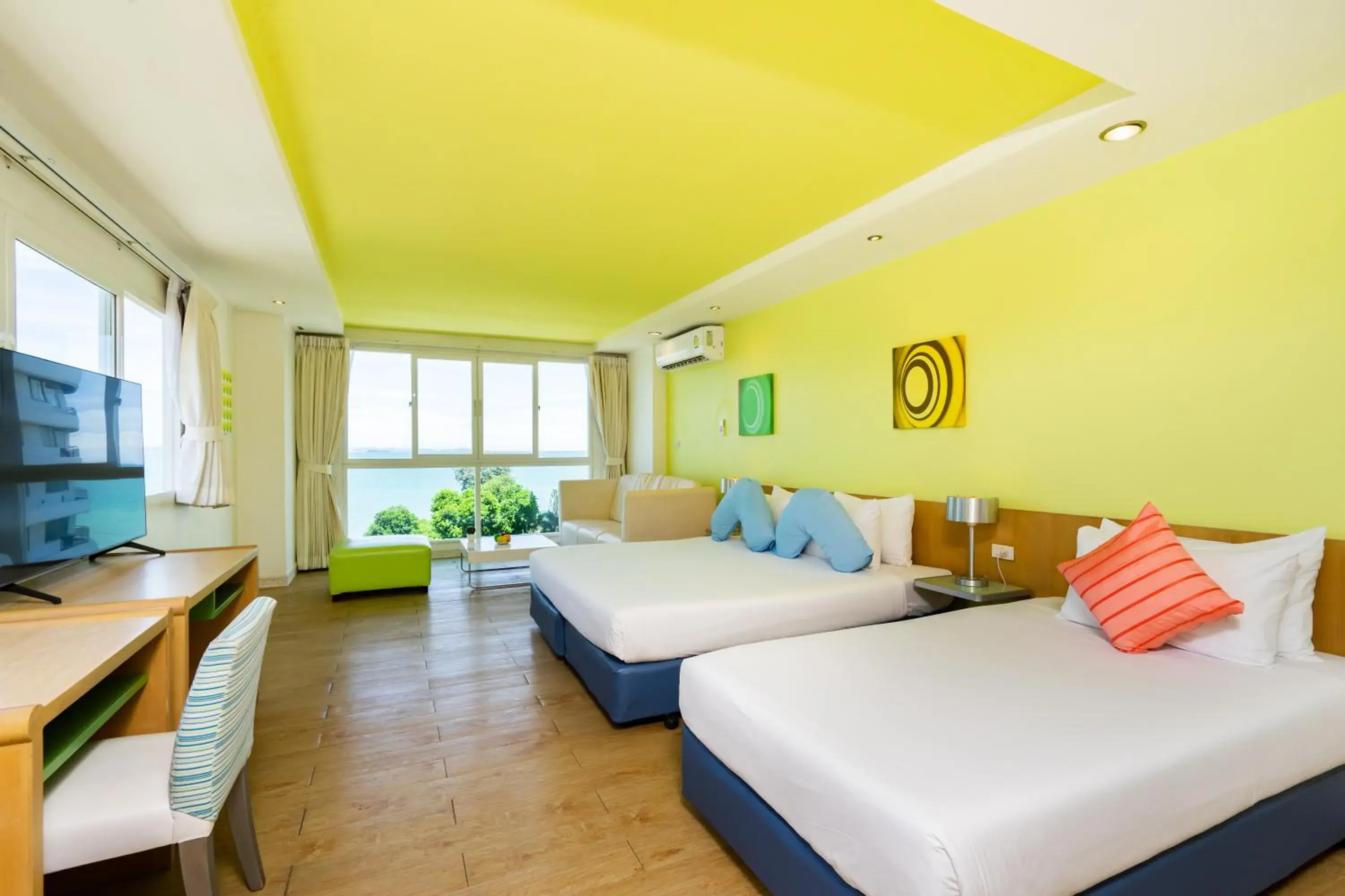 Double or Twin Room with View in Best Bella Pattaya Double or Twin Room with View in Best Bella Pattaya