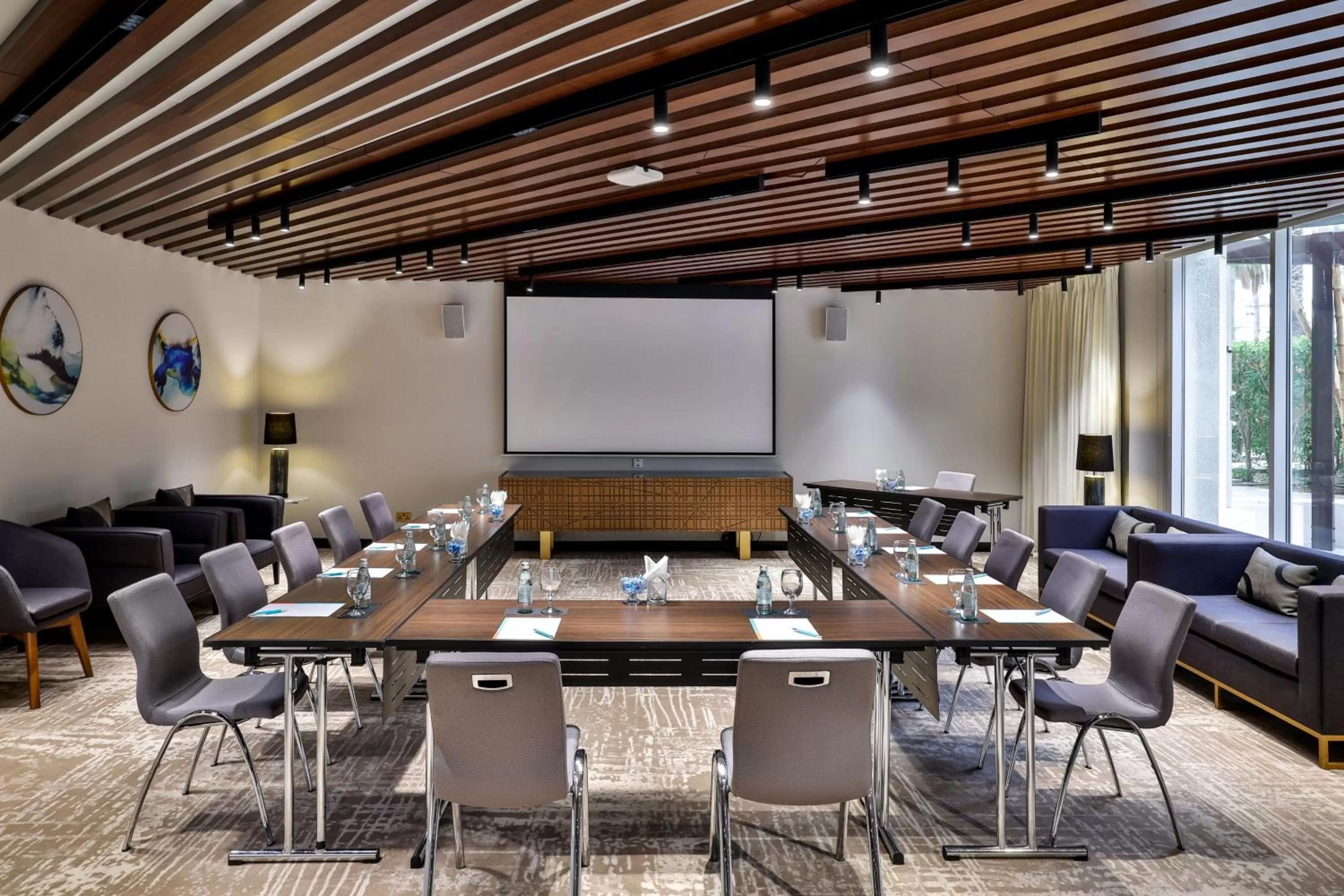 Meeting/conference room in Le Méridien Dubai Hotel & Conference Centre