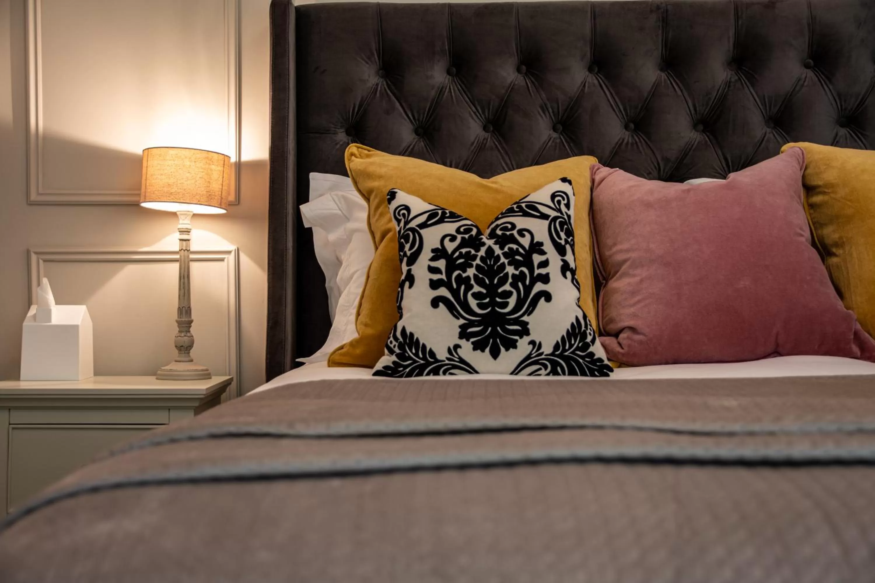 Bed in Apple Tree Bed and Breakfast