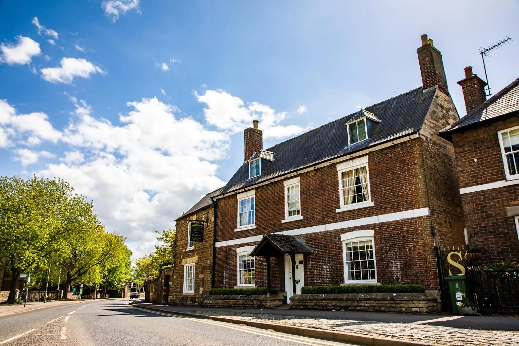 Facade/entrance in Wisteria Hotel