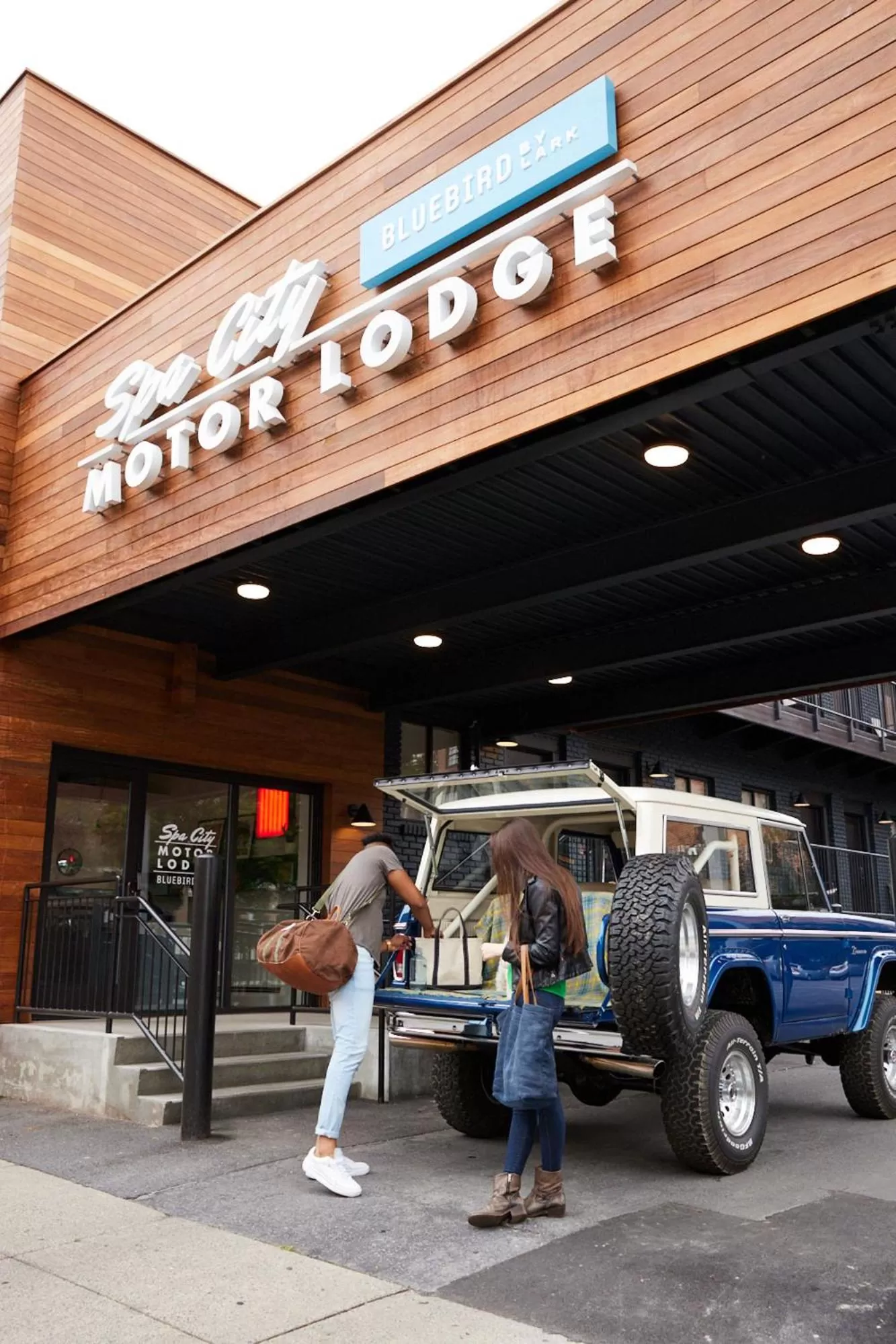 Facade/entrance in Bluebird Spa City Motor Lodge