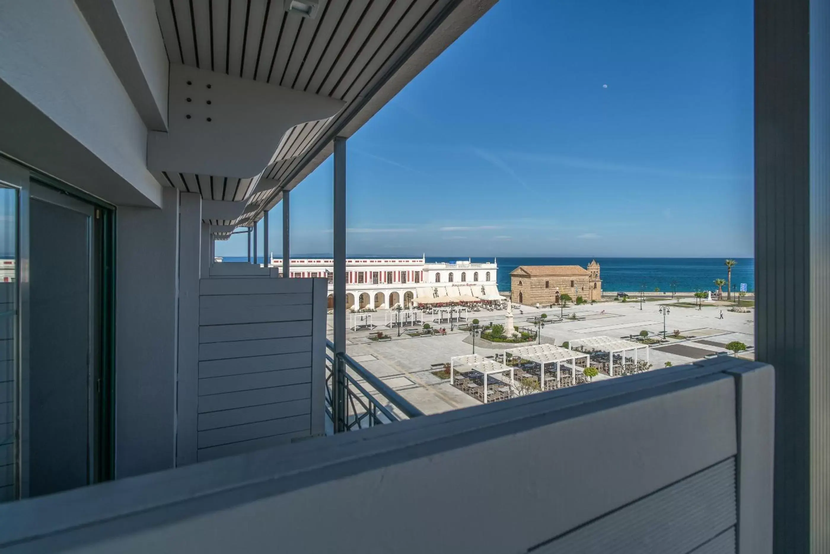 Double or Twin Room with Sea View in Phoenix Hotel Double or Twin Room with Sea View in Phoenix Hotel