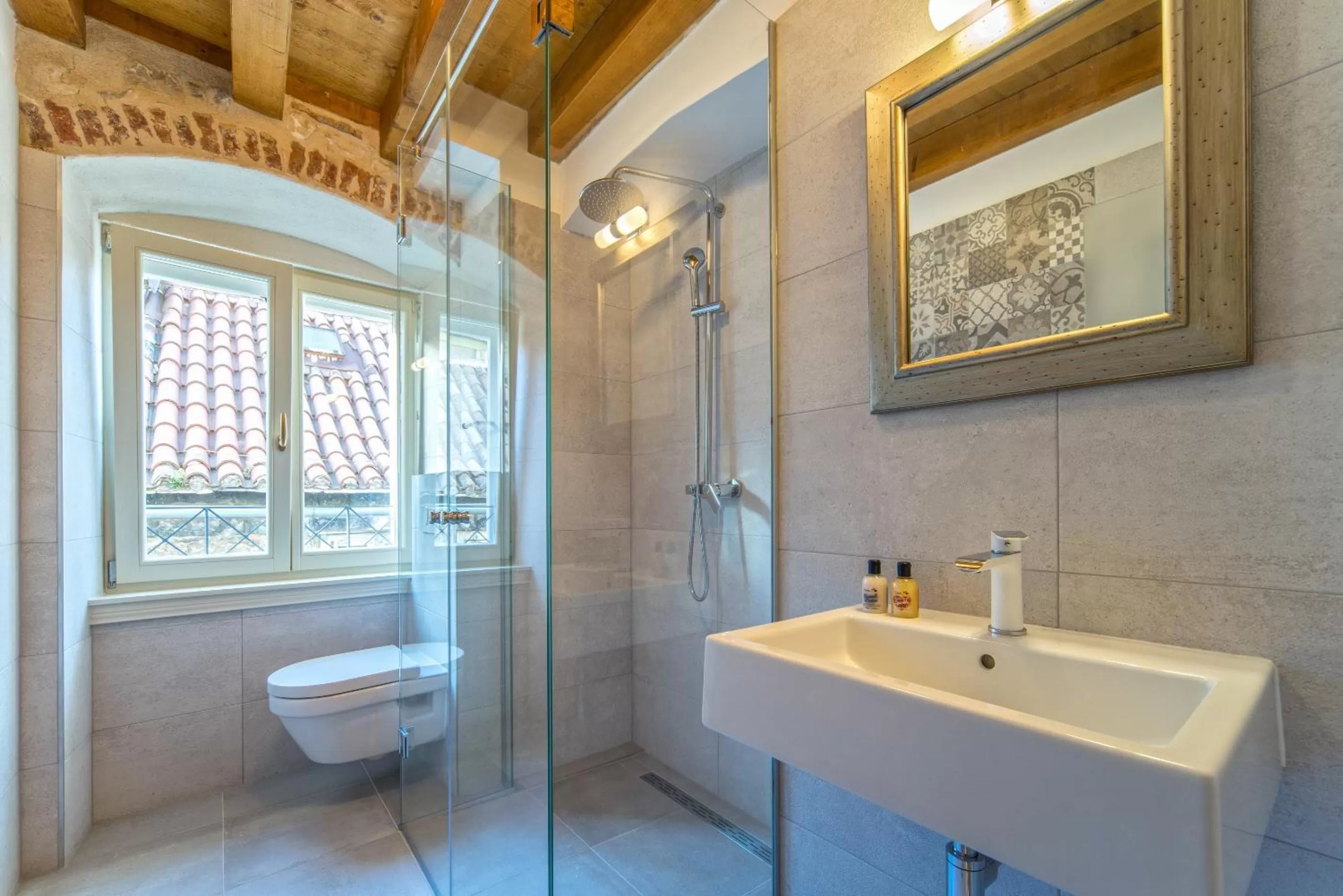 Shower in Villa Split Heritage Hotel