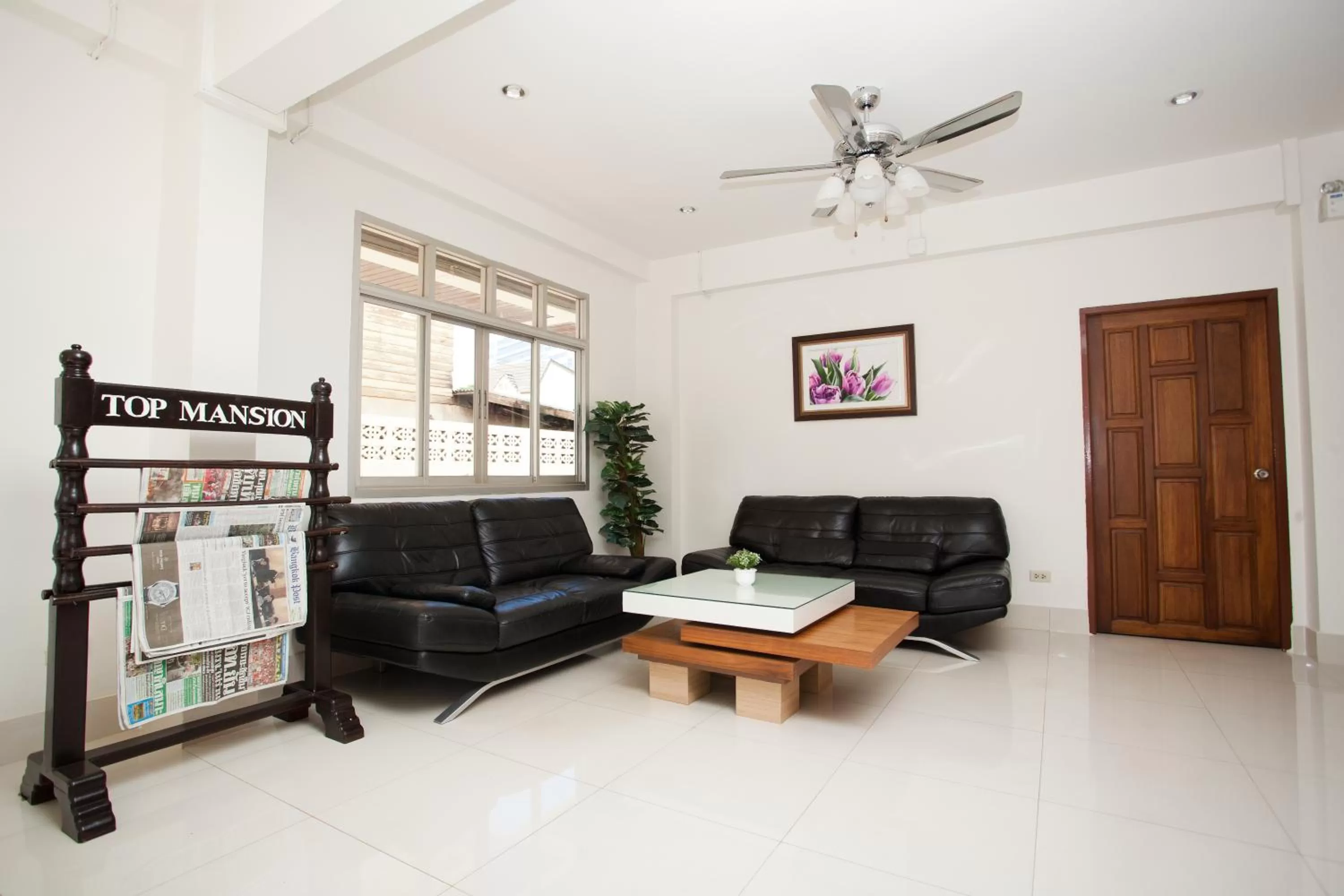 Top Hostel (Top Mansion)