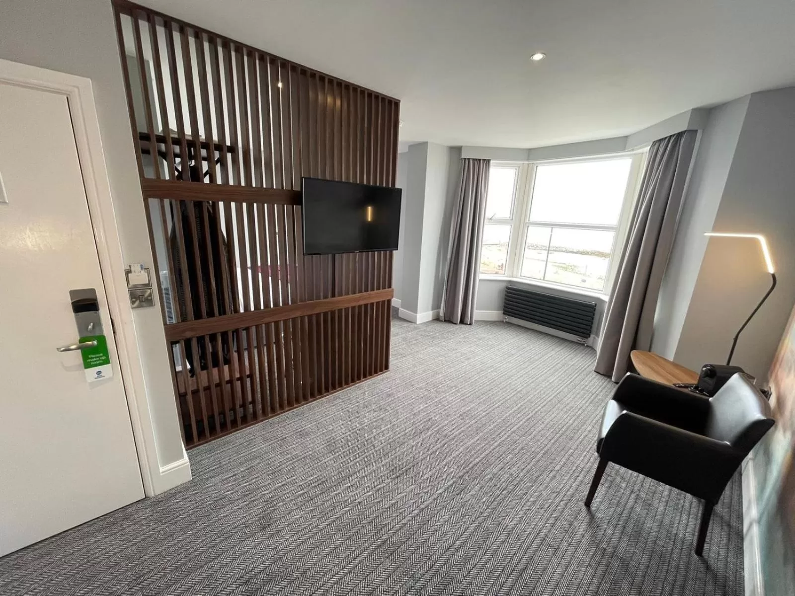 TV and multimedia in Best Western Lancaster Morecambe Lothersdale Hotel