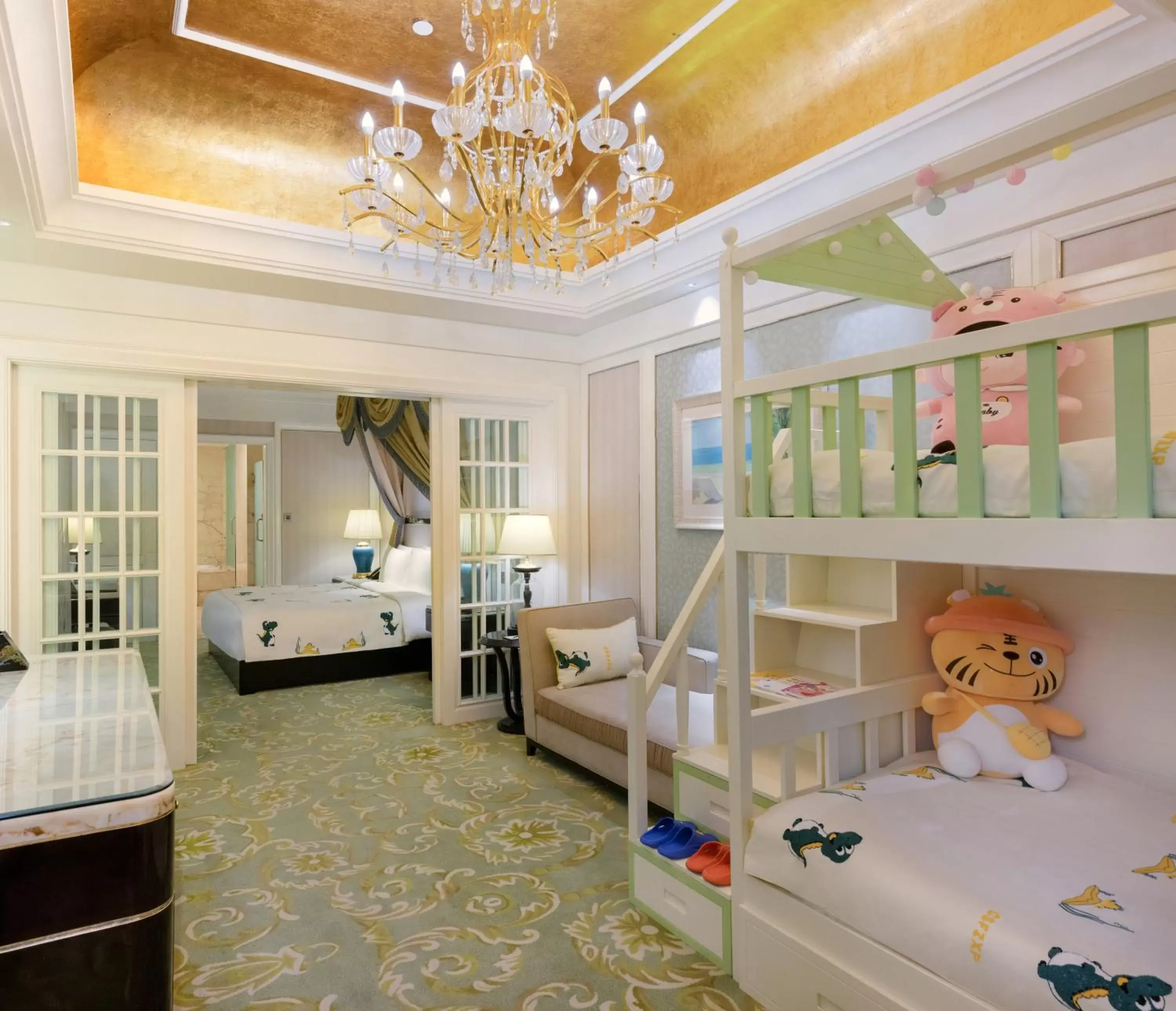 1 King 1 Bunk bed Premium Kids Theme in InterContinental Chengdu Global Center by IHG 1 King 1 Bunk bed Premium Kids Theme in InterContinental Chengdu Global Center by IHG