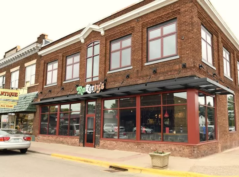 Restaurant/places to eat in Crosby Lofts