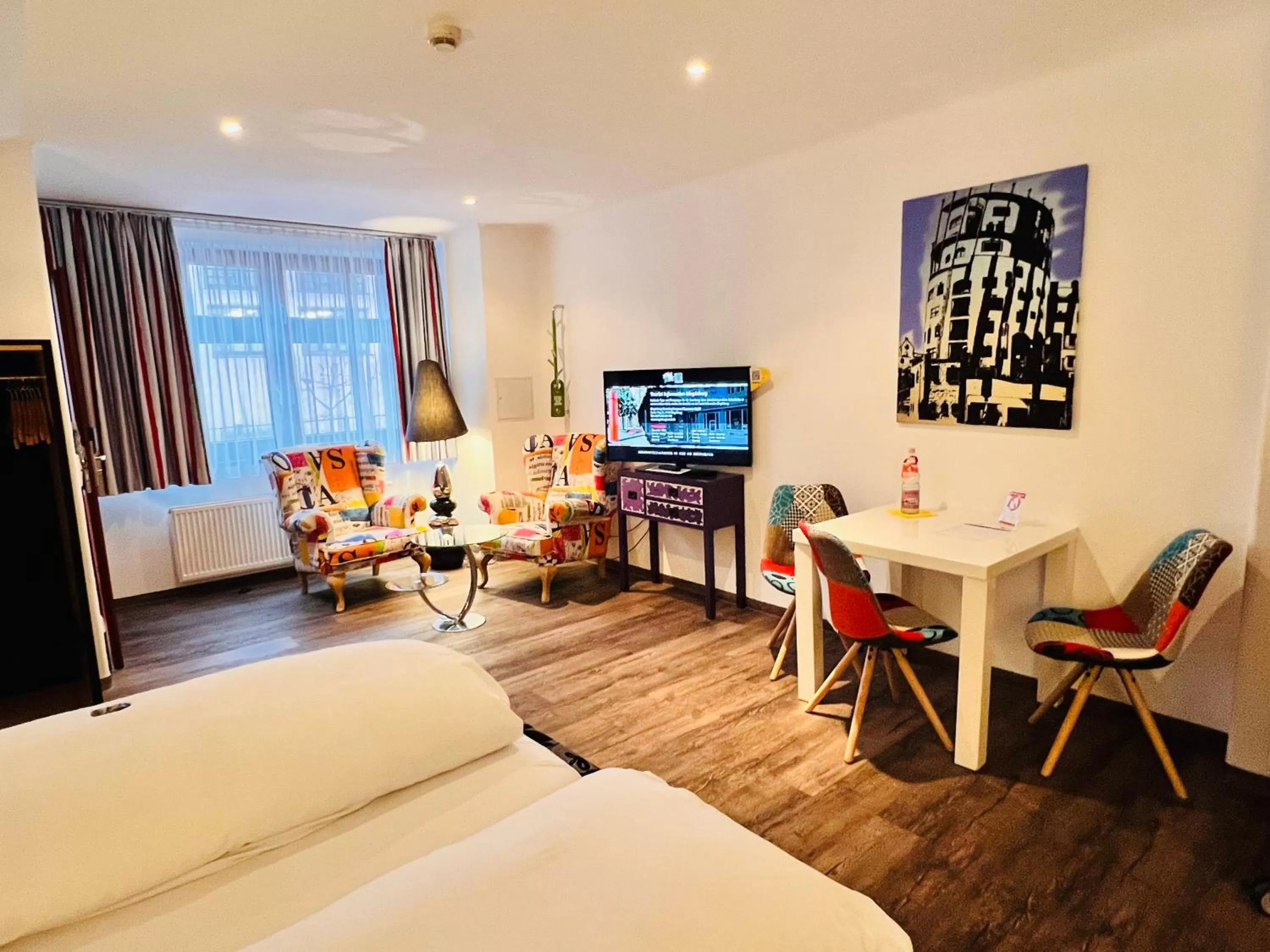 Seating area in artHOTEL Magdeburg