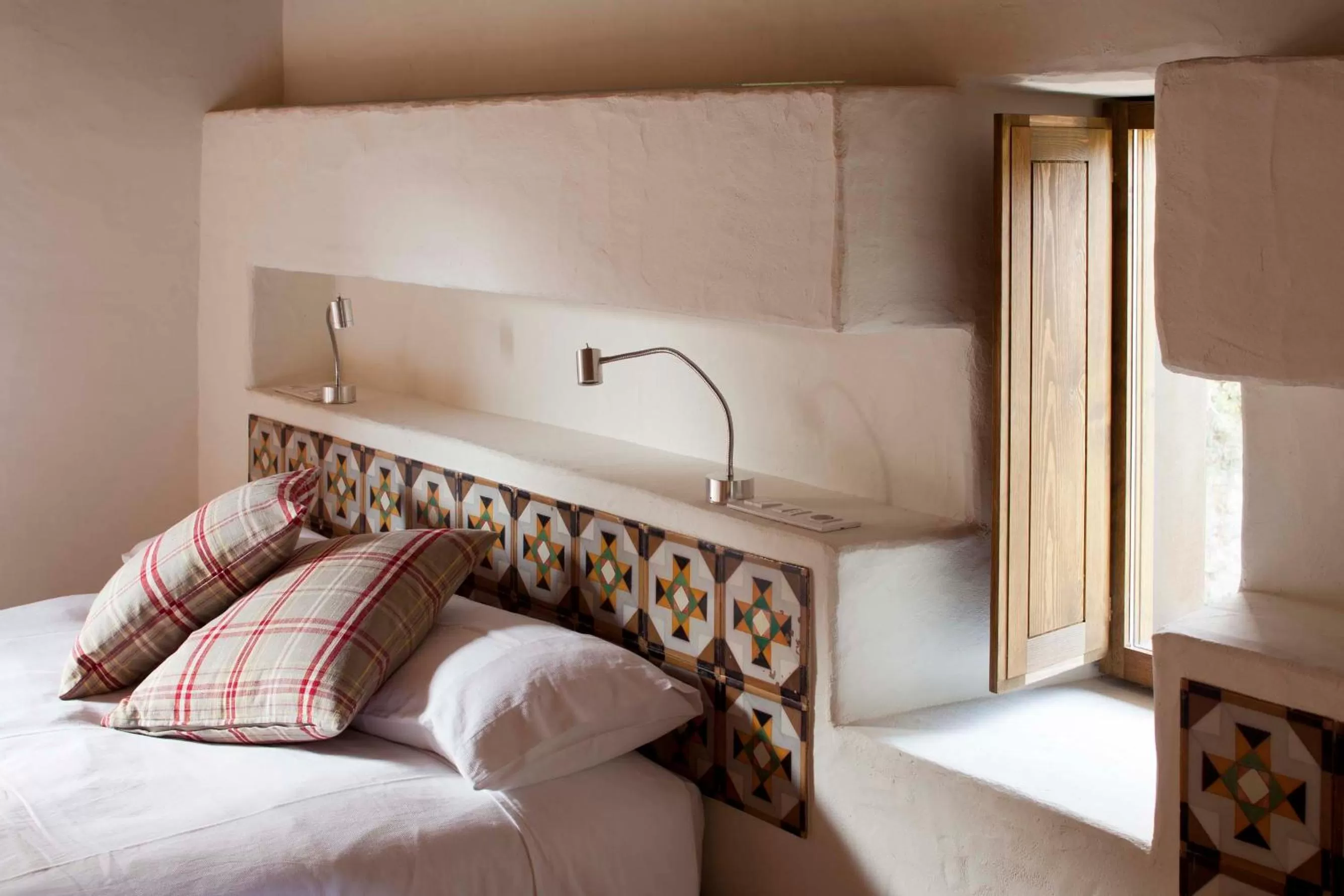 Bedroom, Bed in B&B La Rectoria de Sant Miquel de Pineda