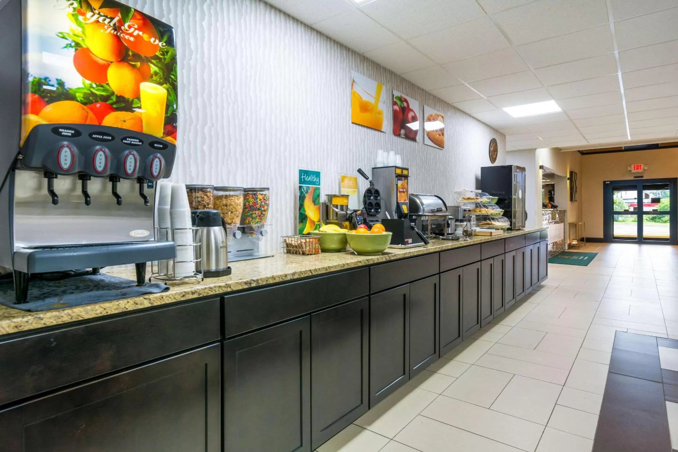 Restaurant/places to eat in Quality Inn & Suites Sellersburg - Louisville Area