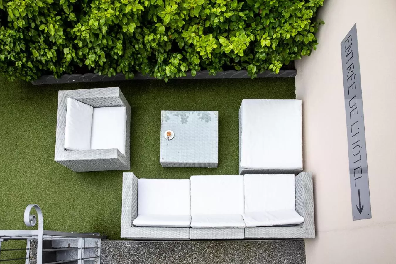 Patio in Hotel Des Dunes