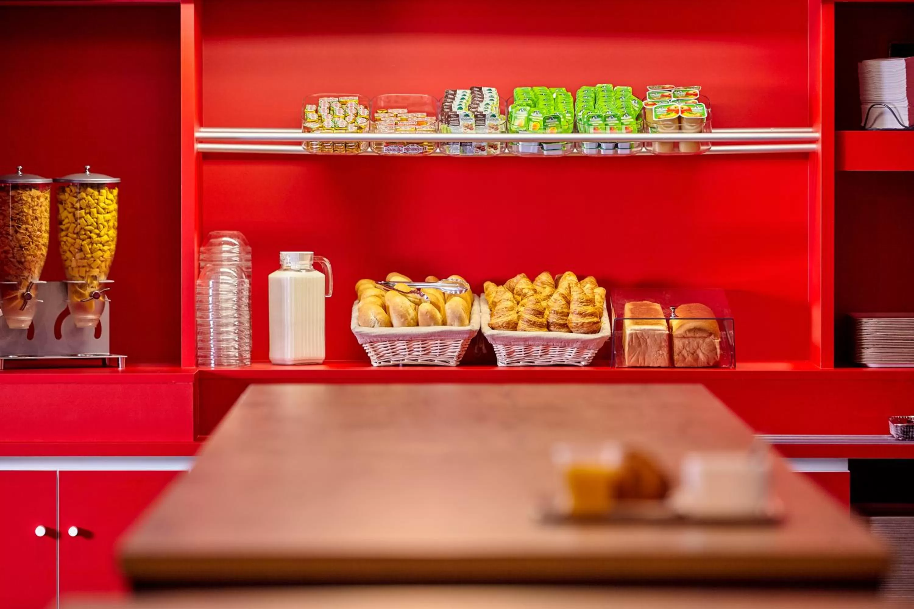 Breakfast in hotelF1 Clermont Ferrand Est